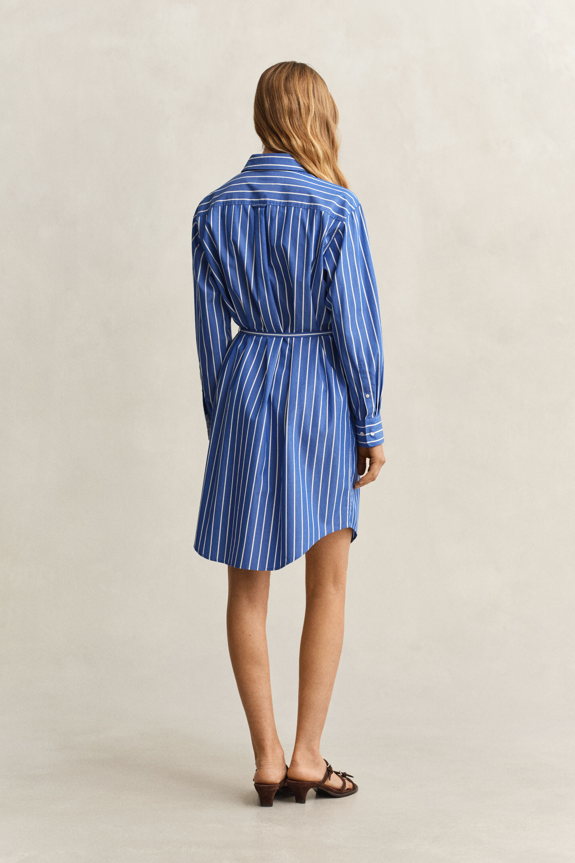 Abito classico in popeline a righe