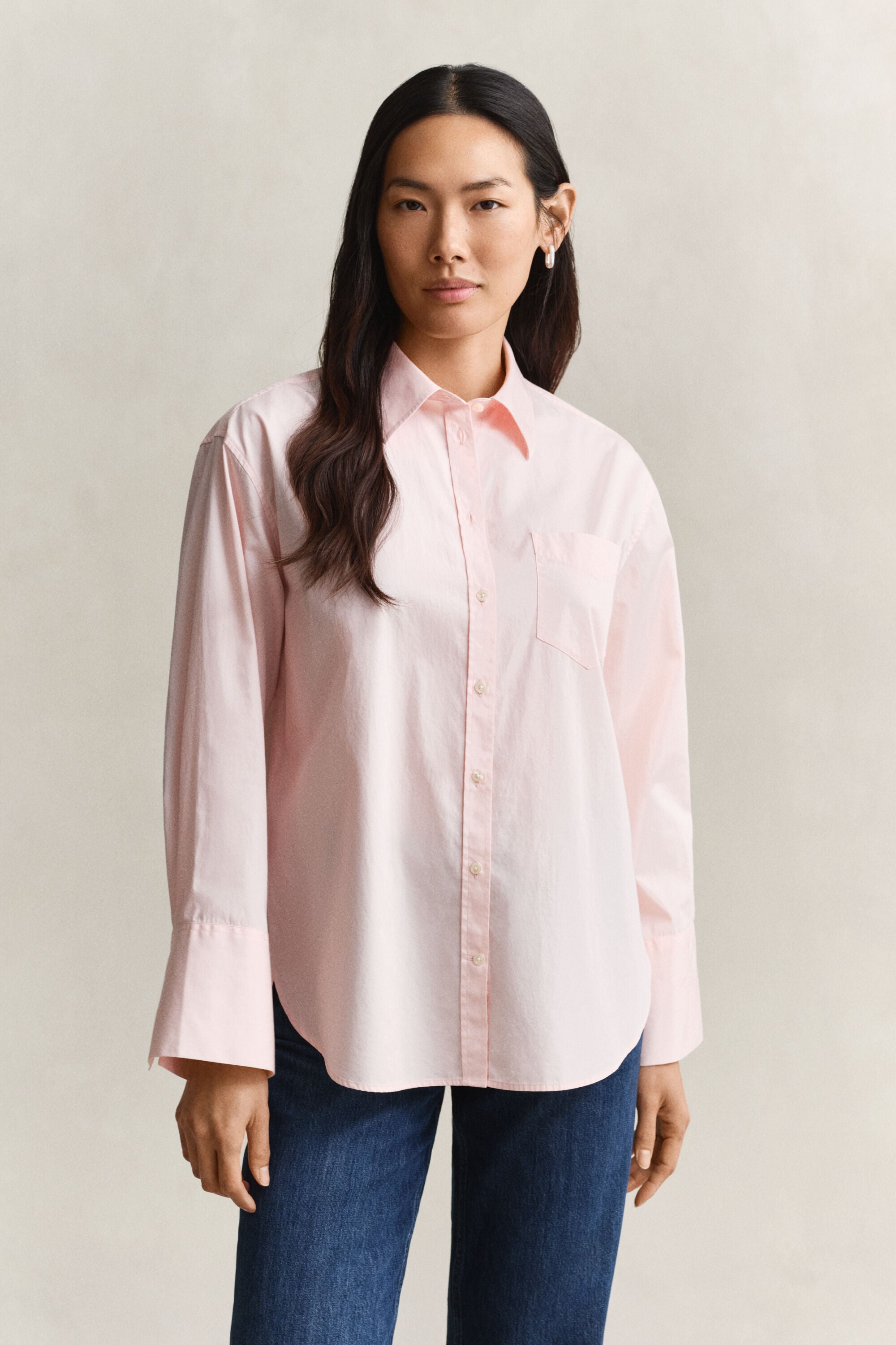 Camicia classica in popeline con maniche ampie