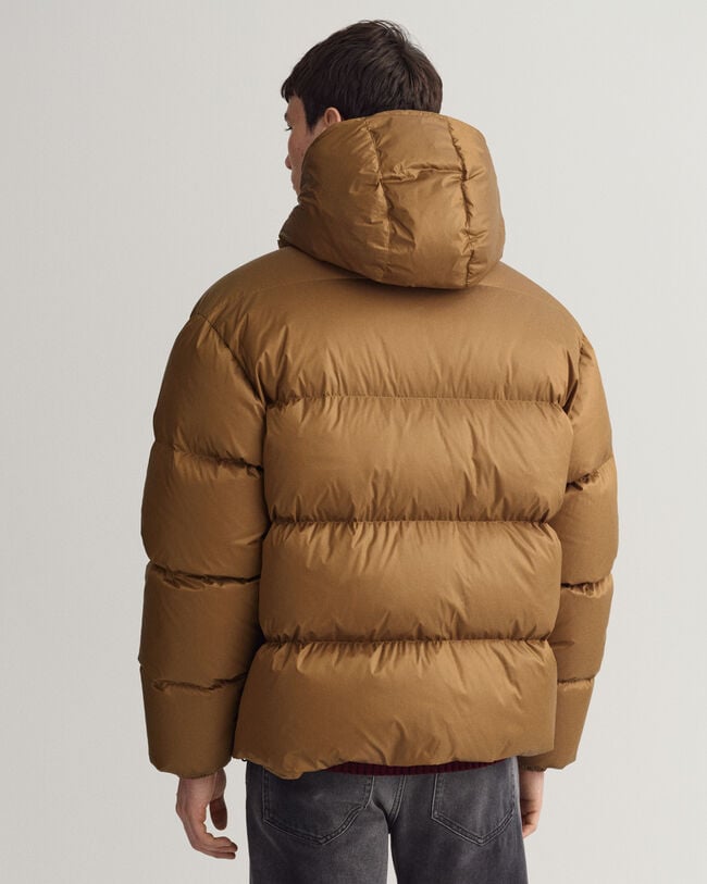 Glänzende Puffer Jacke