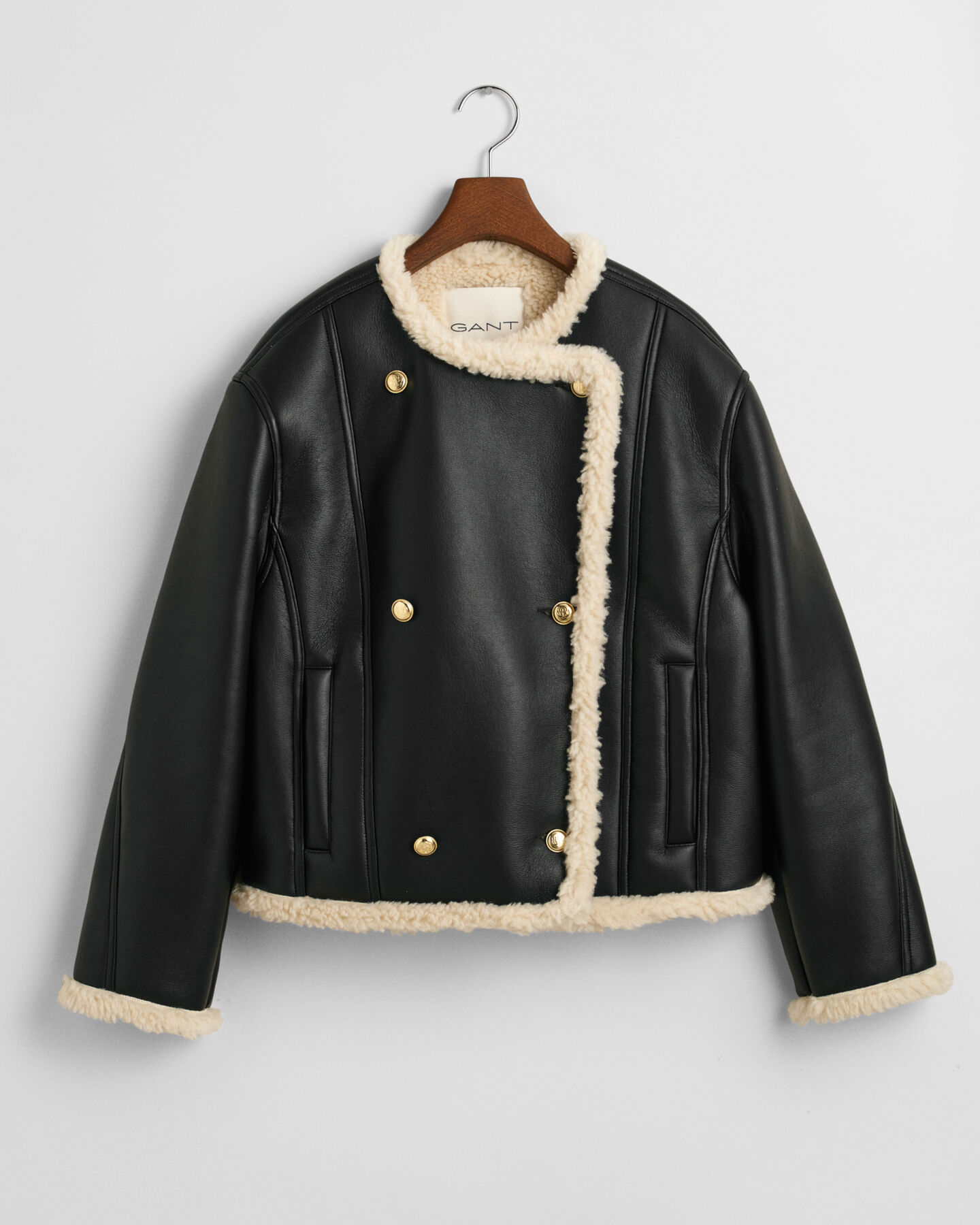 Kurzjacke aus Shearling-Imitat
