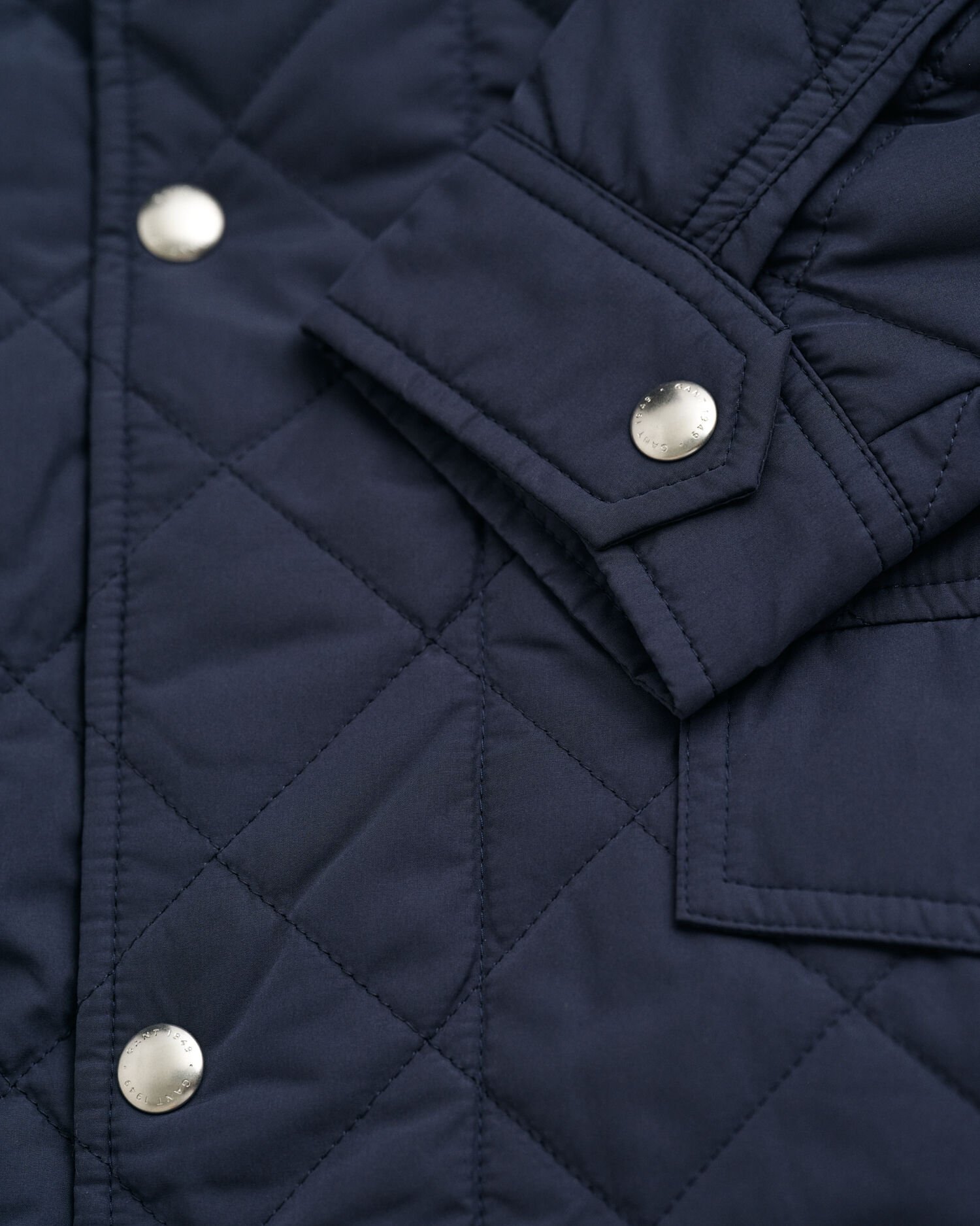 Quilted Windcheater Mid-Length Jacket
