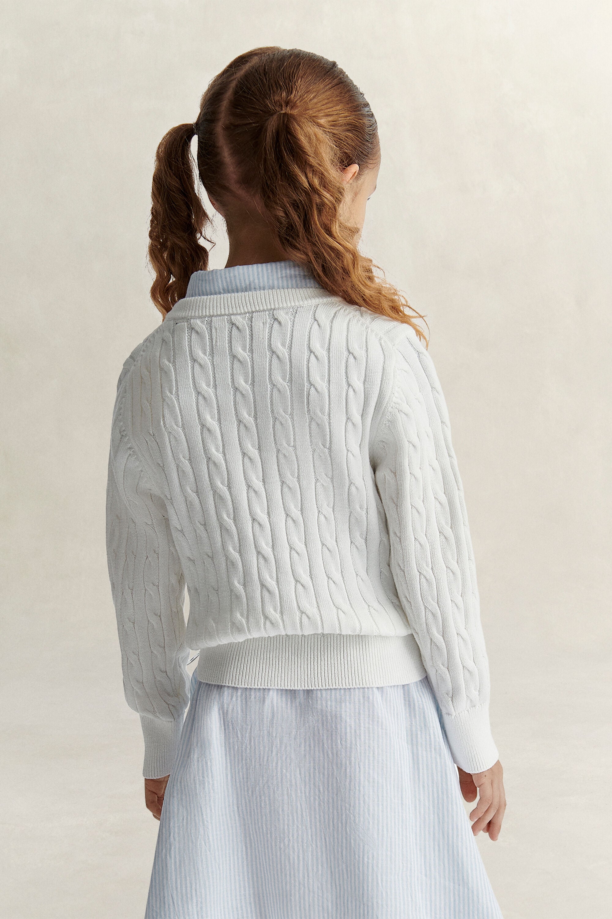 Girls Shield Pullover mit Zopfstrickmuster