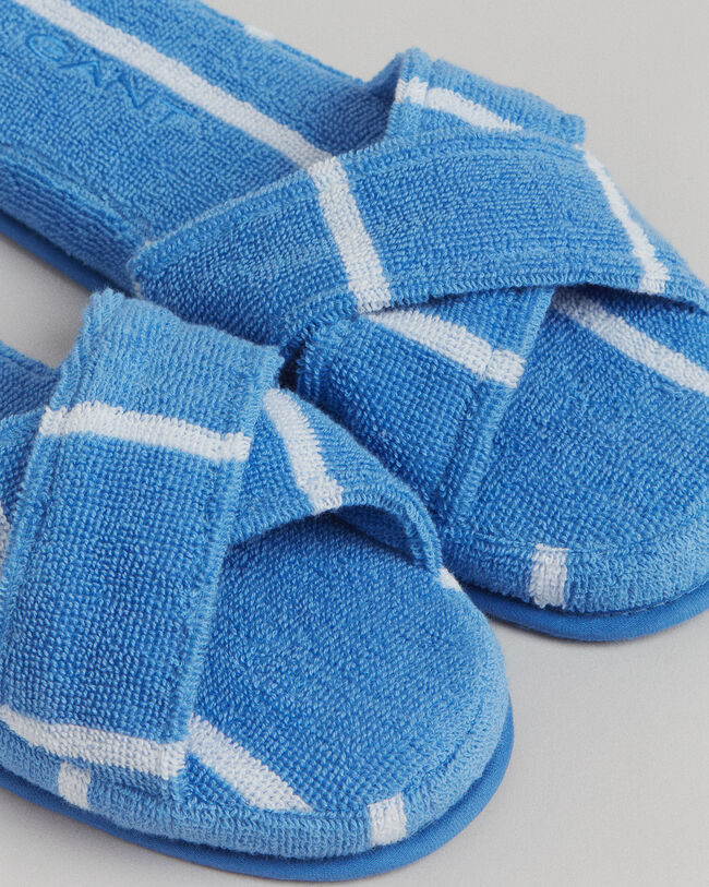 Gestreifte Slipper mit &uuml;berkreuzten Riemen