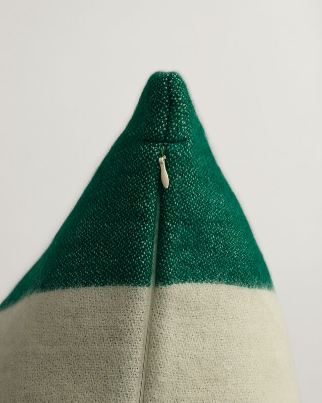 Gestreifte Kissenhülle aus Wolle