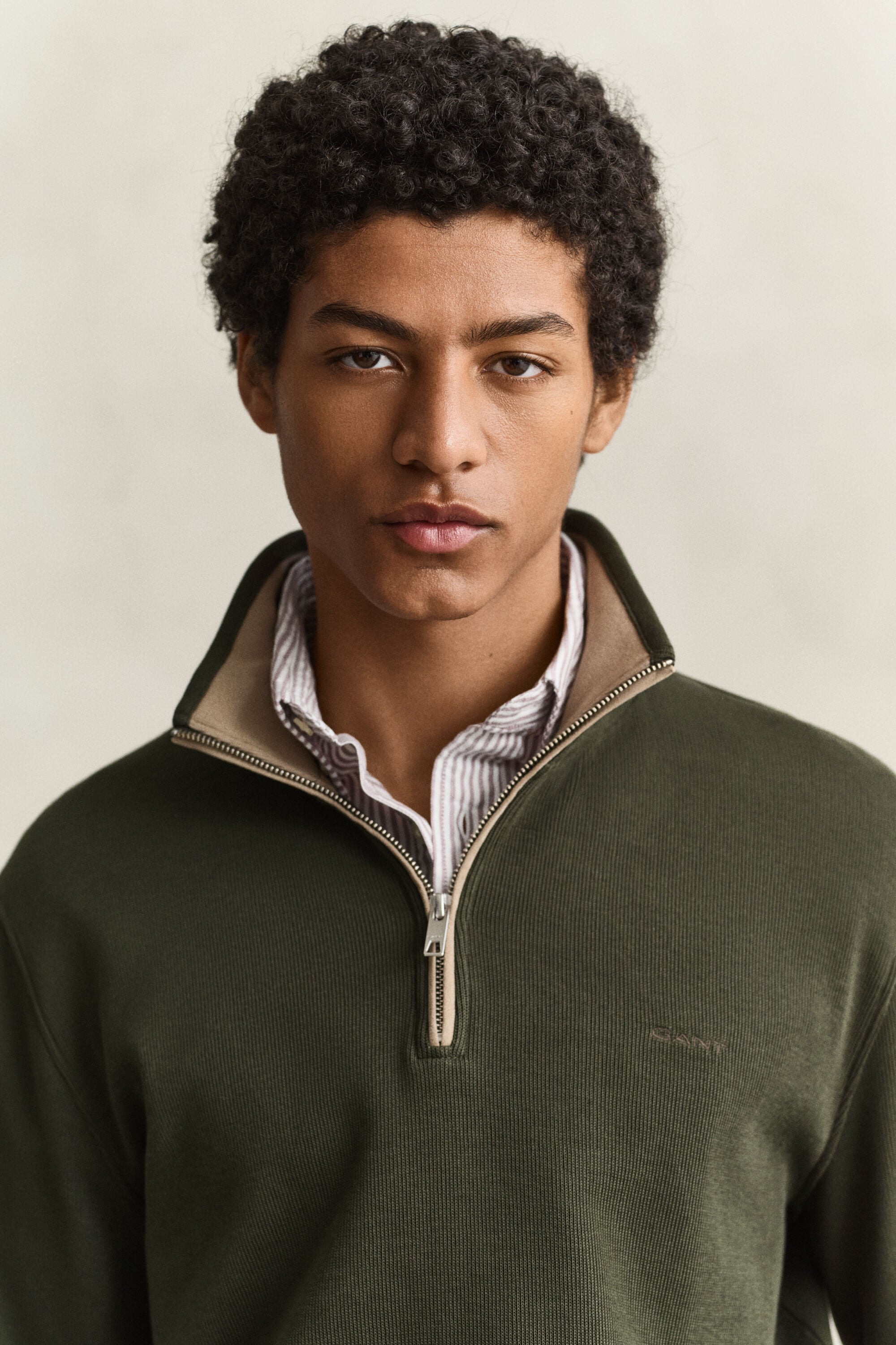 Sacker Rib Sweatshirt mit Reißverschlusskragen