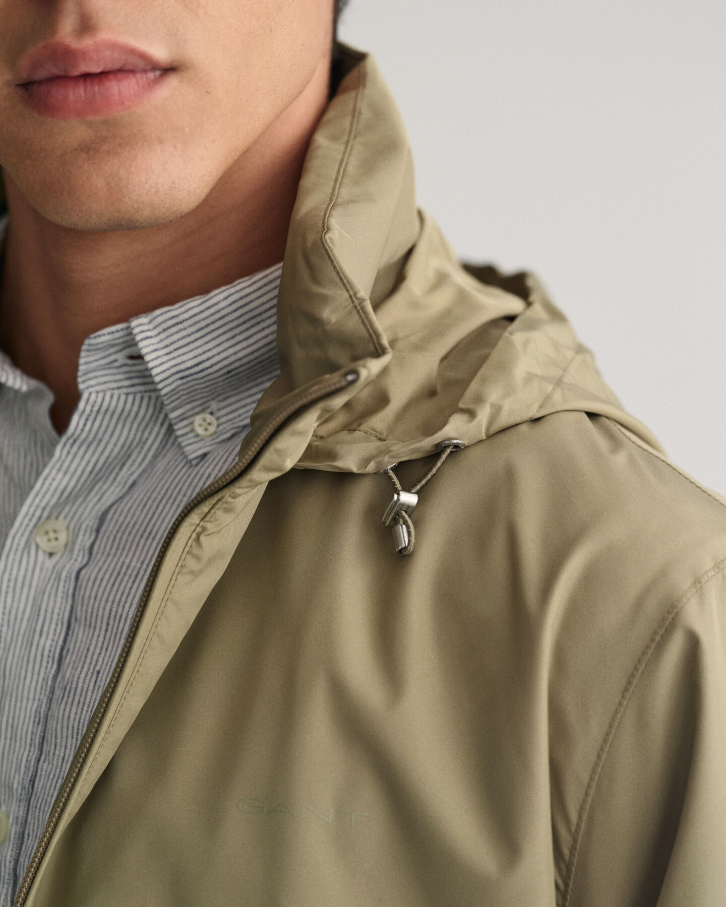 Leichter Windshielder