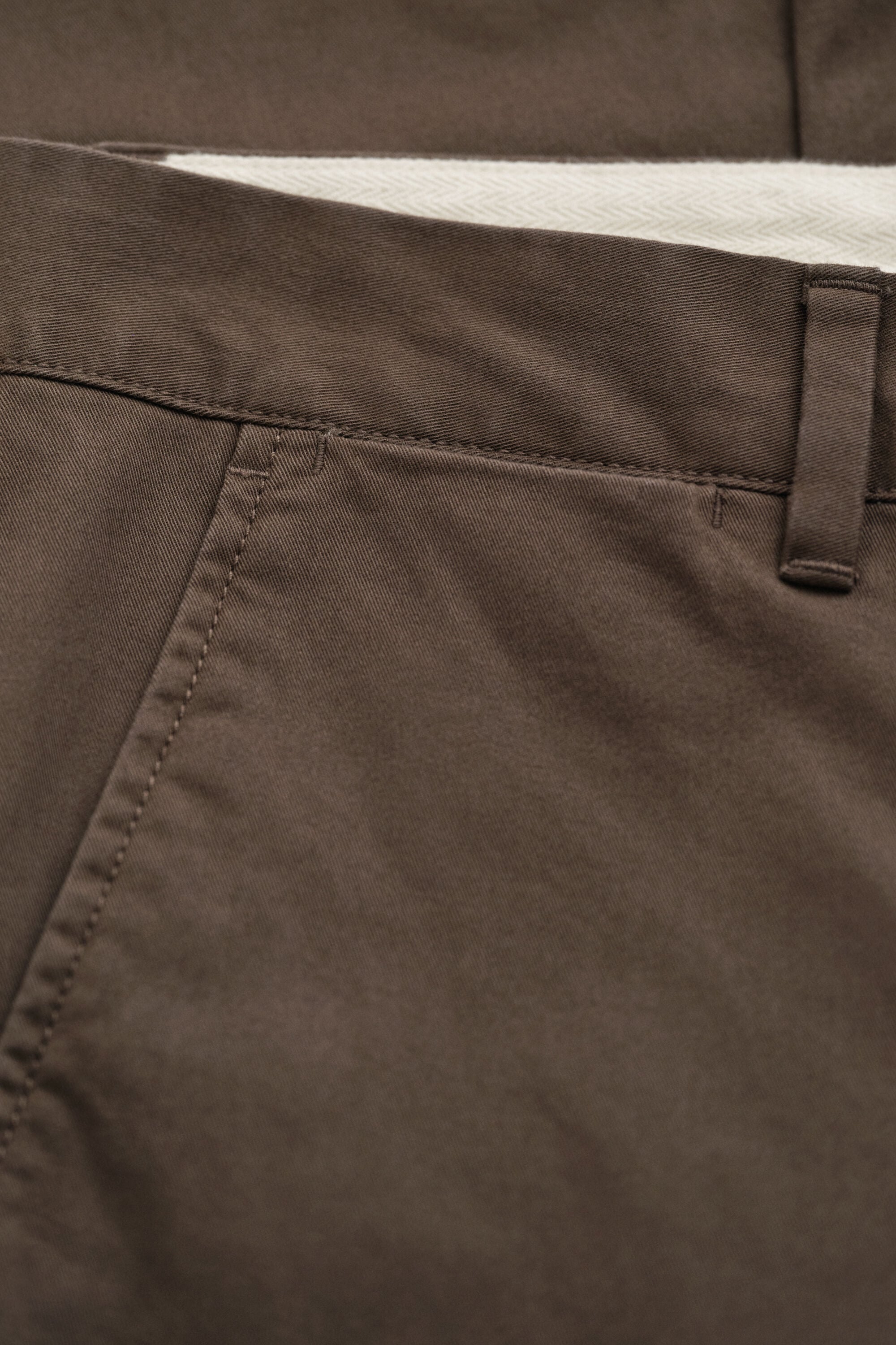 Slim Fit Classic Chinos