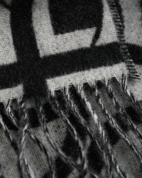 G Patterned Wollschal