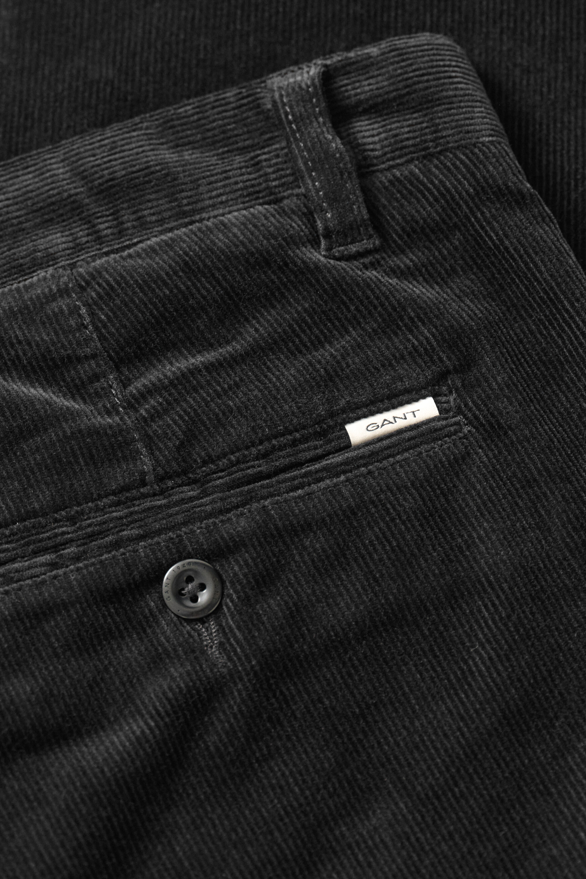 Slim Fit Cord Chinohose