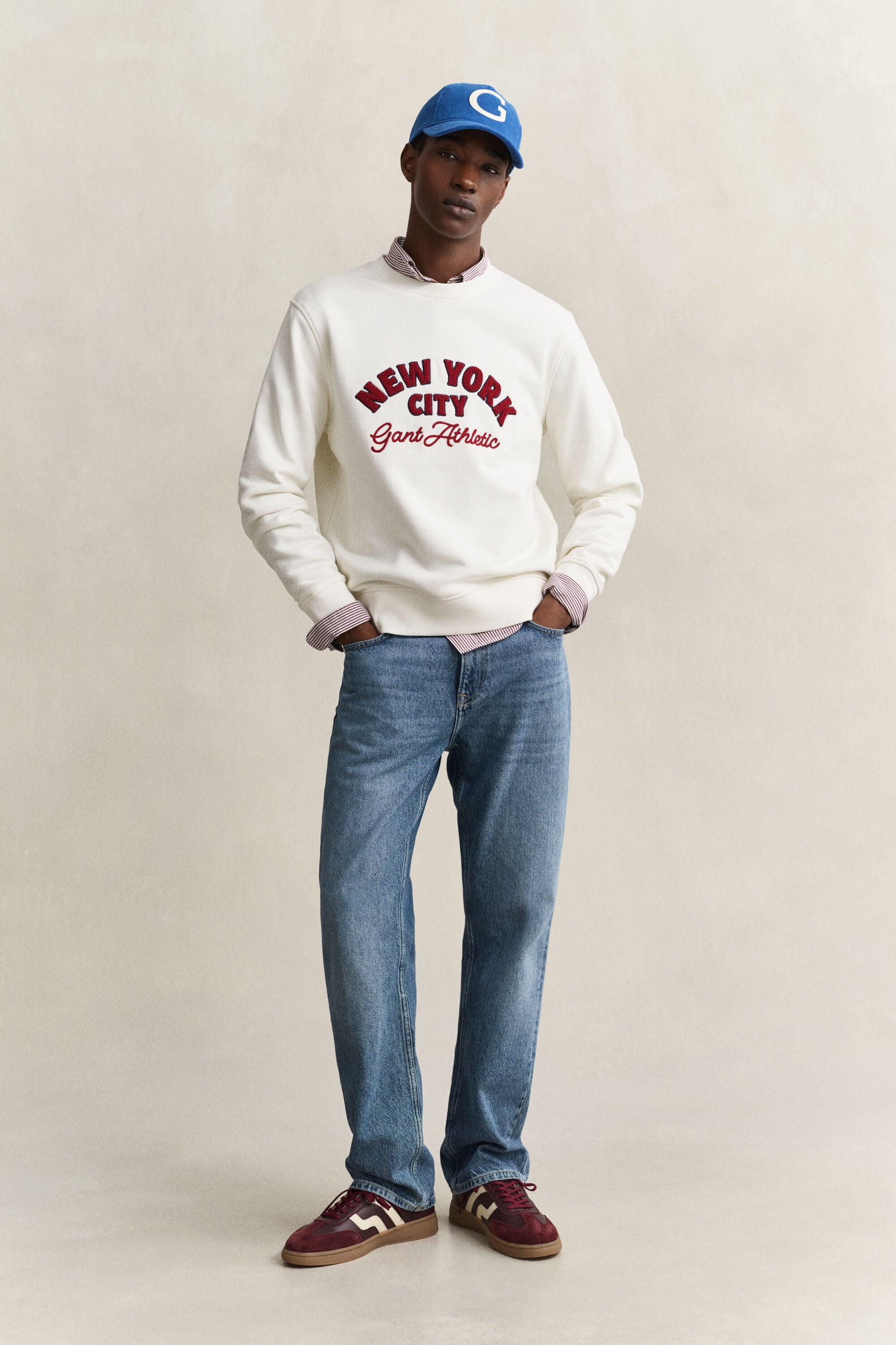 Seasonal Graphic Sweatshirt
