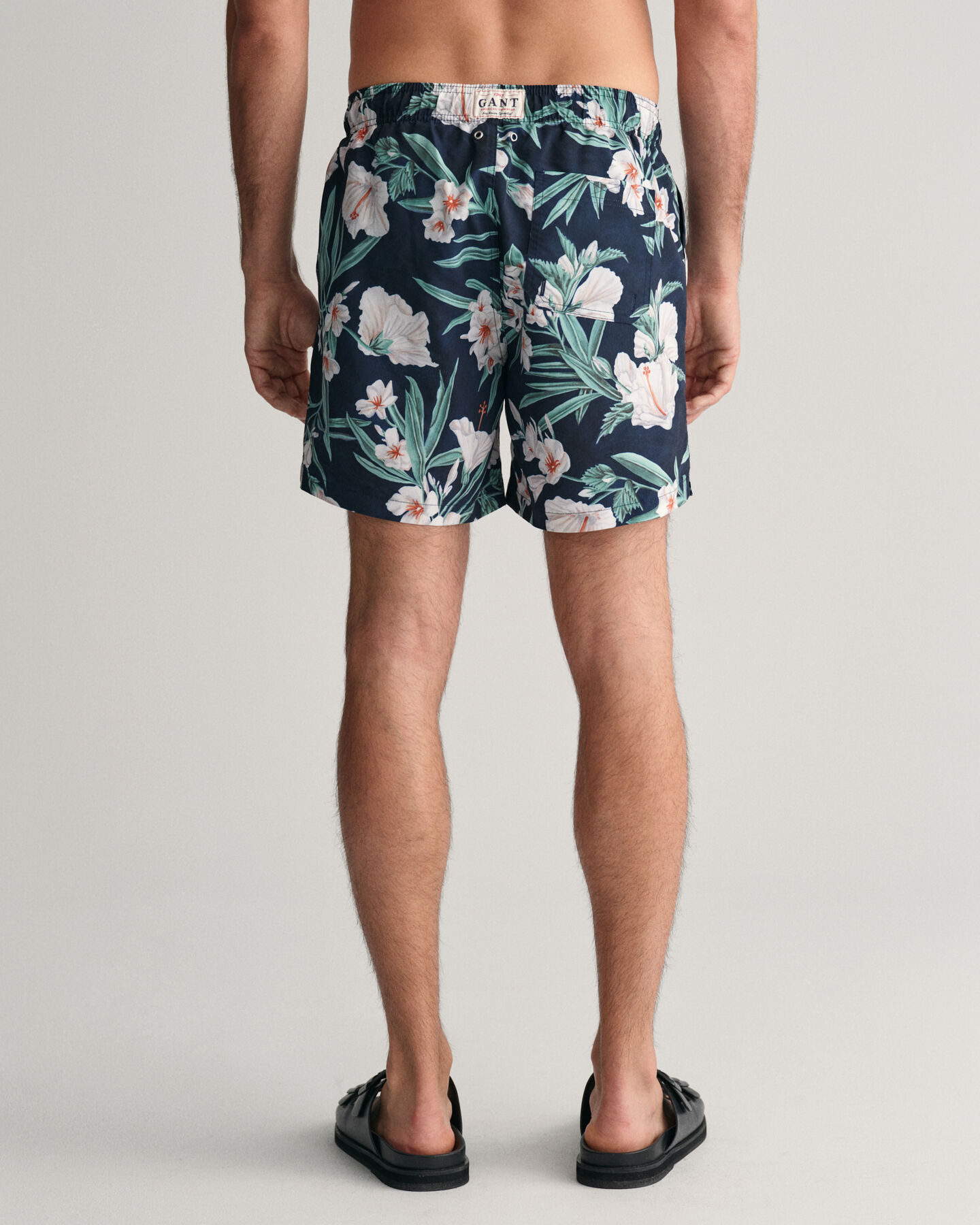 Badeshorts mit Oleander-Print