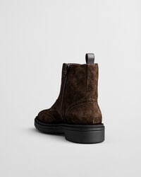 Boggar Lace-Up Brogue aus Veloursleder