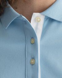 Piqu&eacute; Poloshirt mit Kontrastkragen