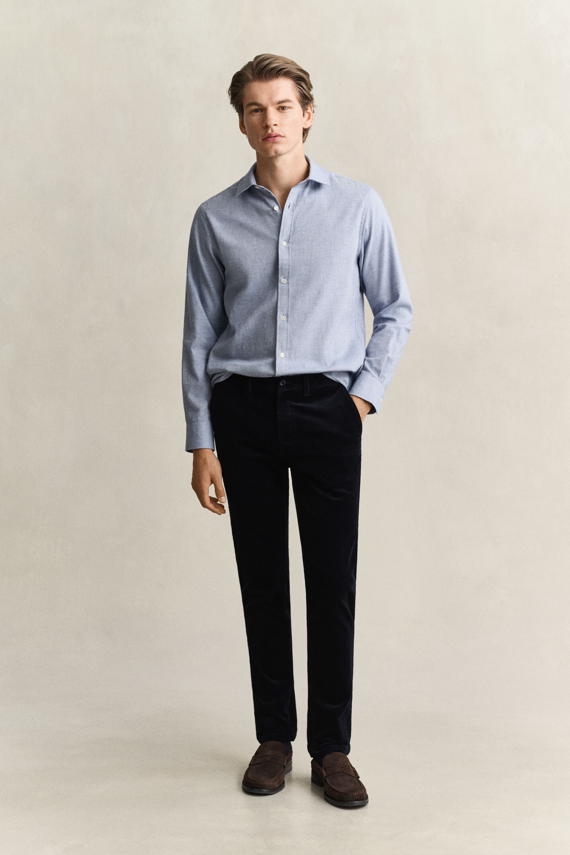 Slim Fit Cord Chinohose