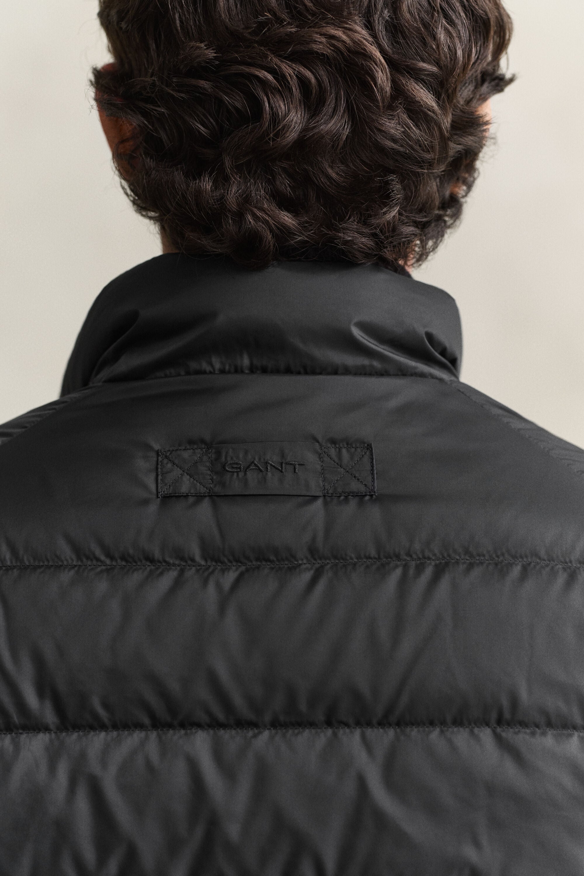 Leichte Daunenjacke