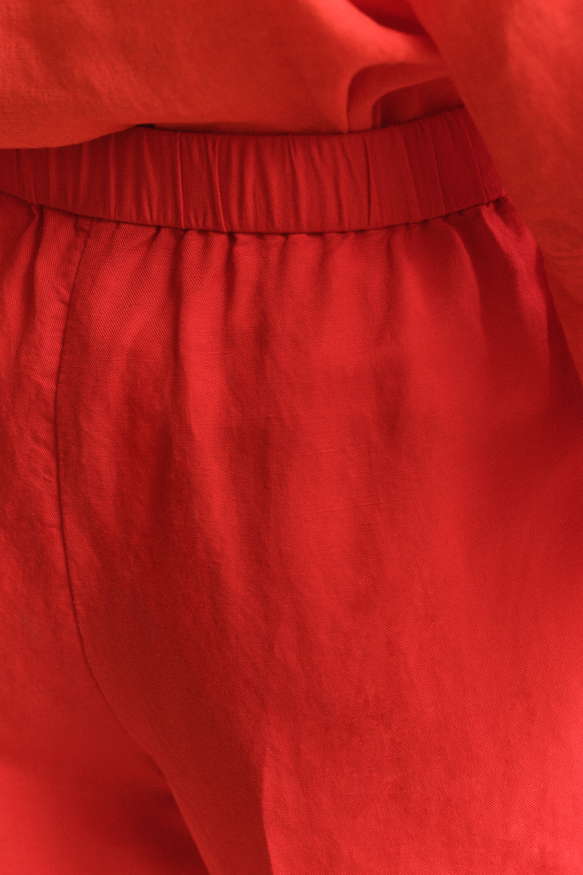 Pantaloncini in misto lino