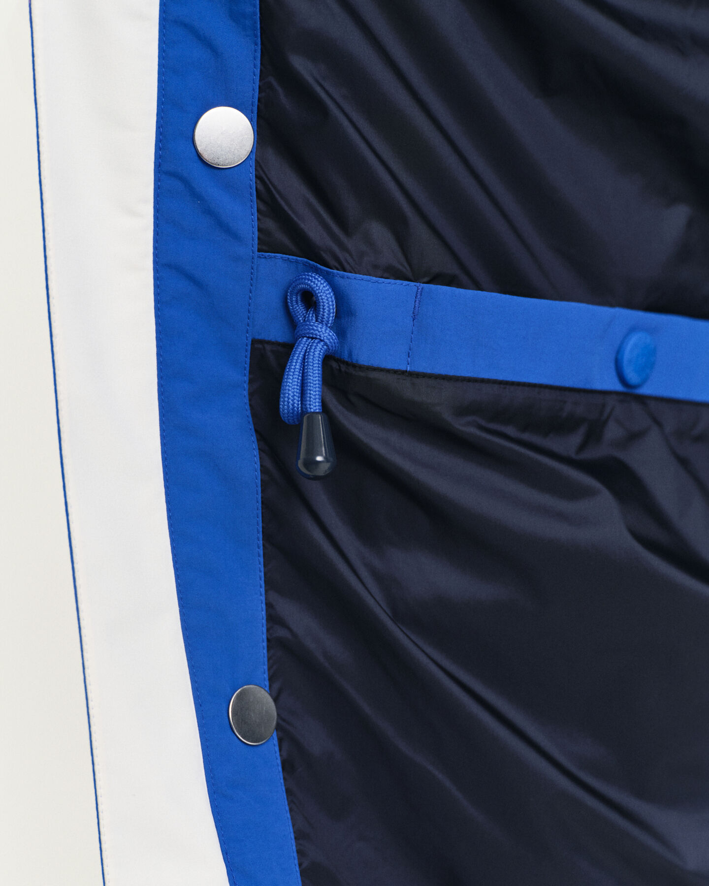 Mittellange Sailor Jacke