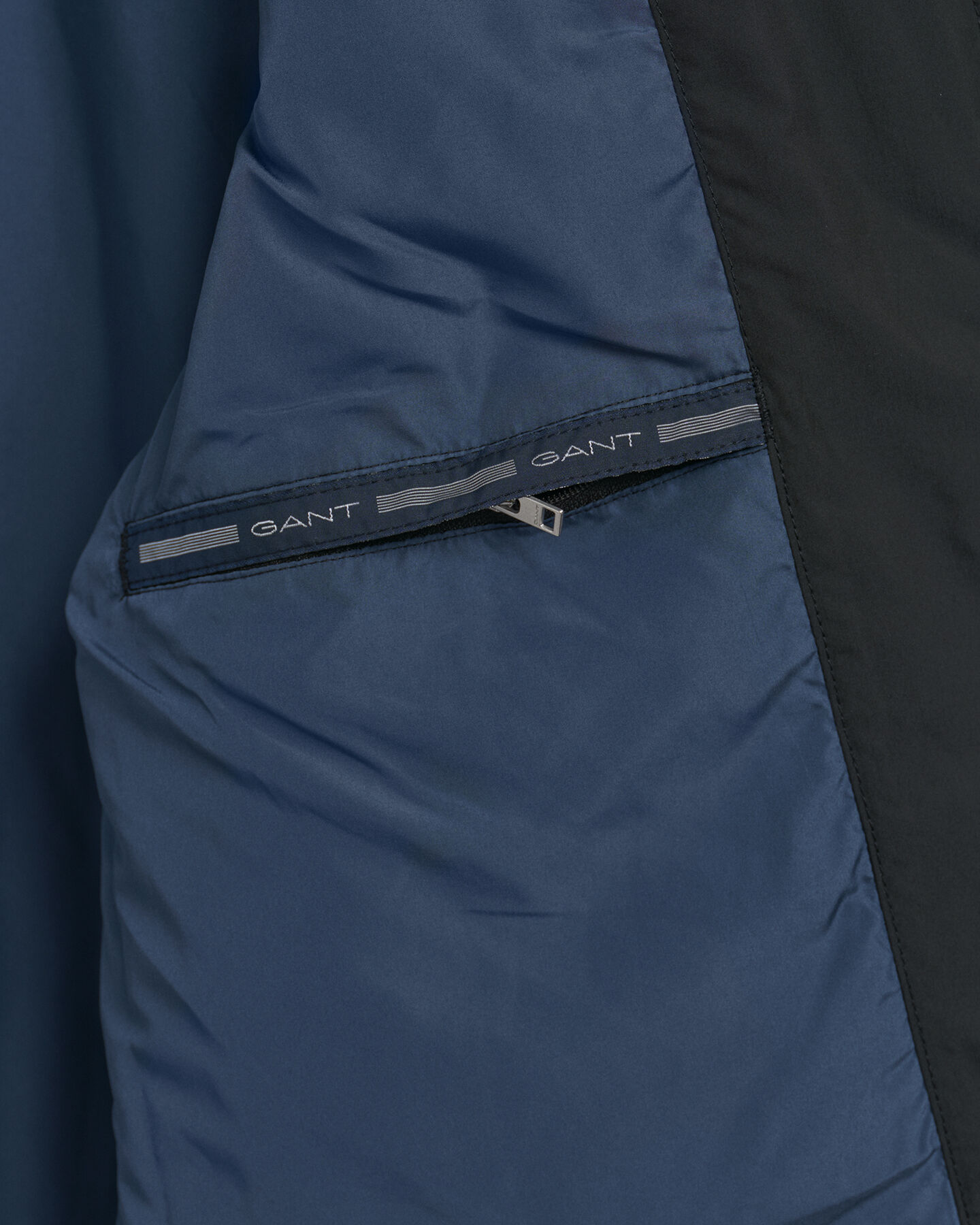 Gesteppte Windcheater Weste