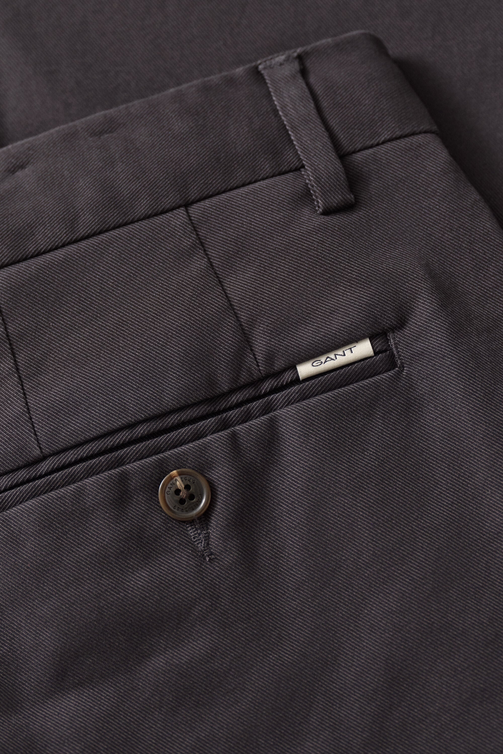 Regular Smart Chinos