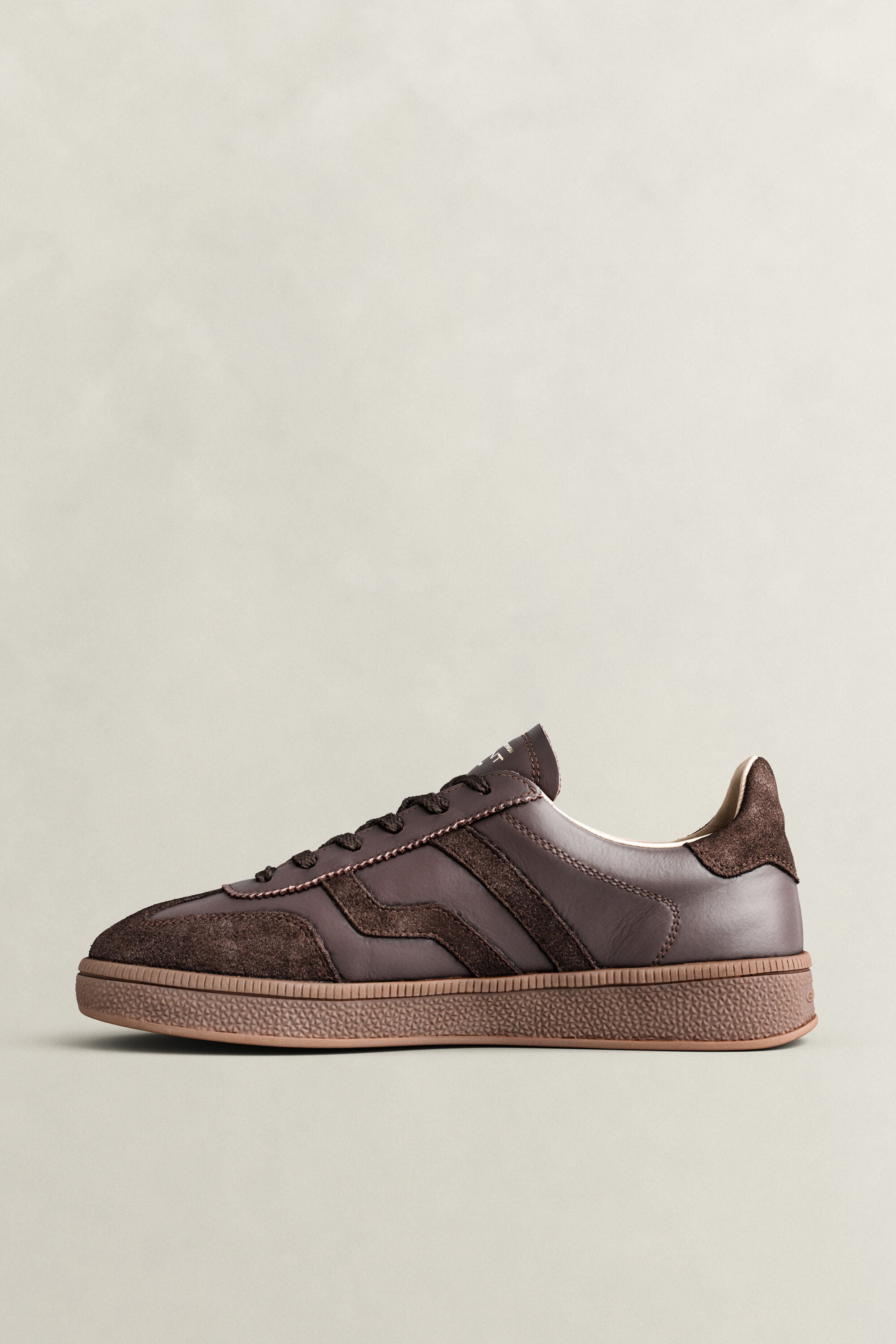 Cuzima Suede Leather Sneakers