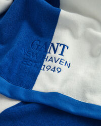 Strandtuch mit markanten Streifen