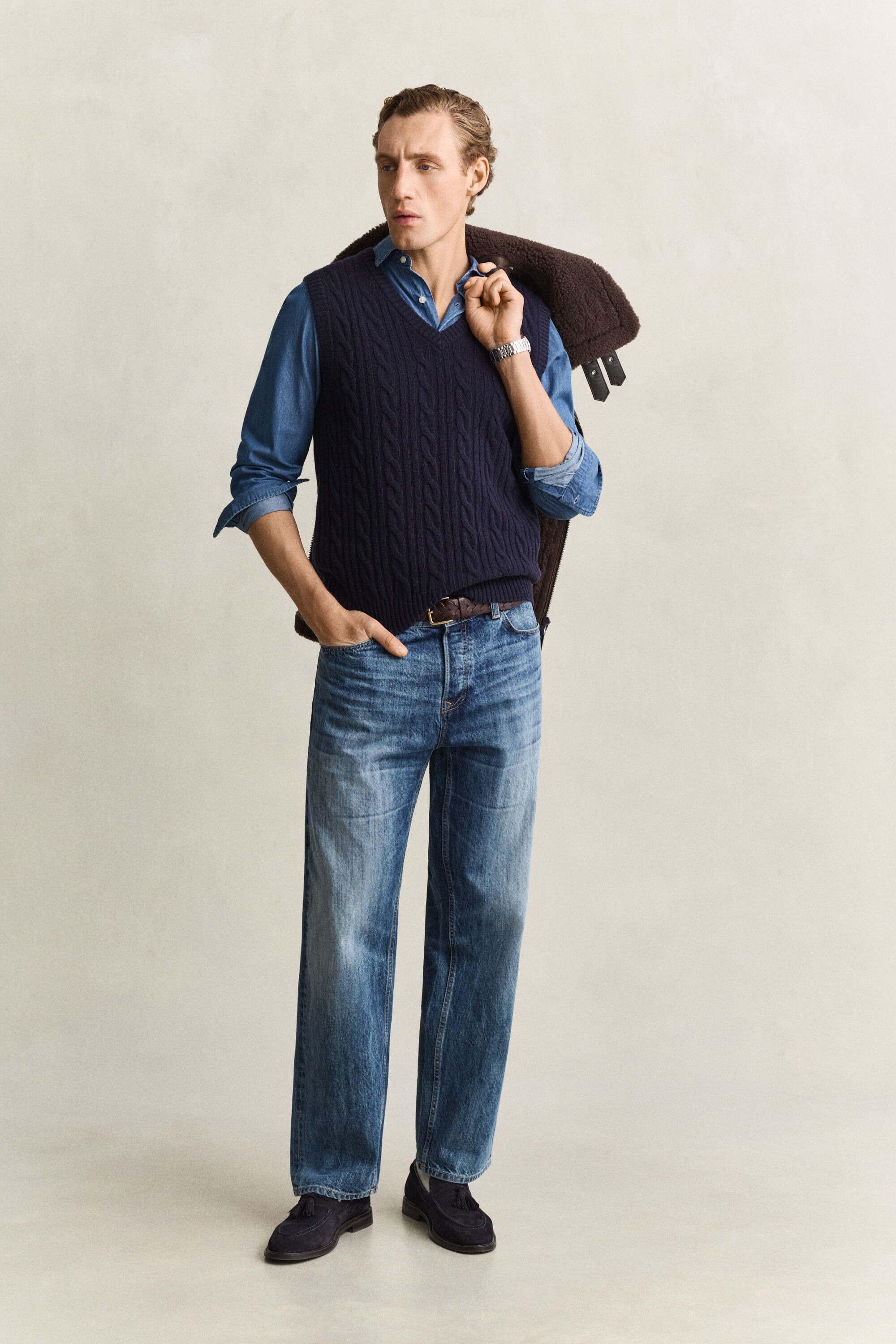 Pull sans manches en maille de laine d'agneau à torsades