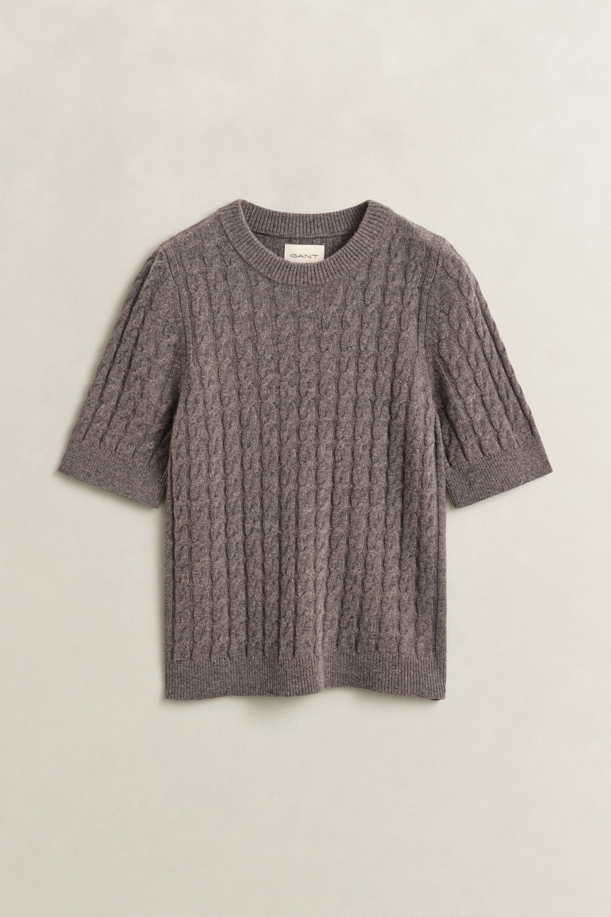 Pull à manches courtes en laine et cachemire à maille torsadée