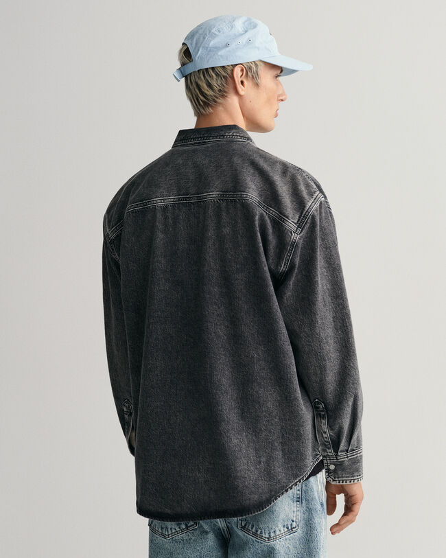 Oversized Hemd aus gewaschenem Denim