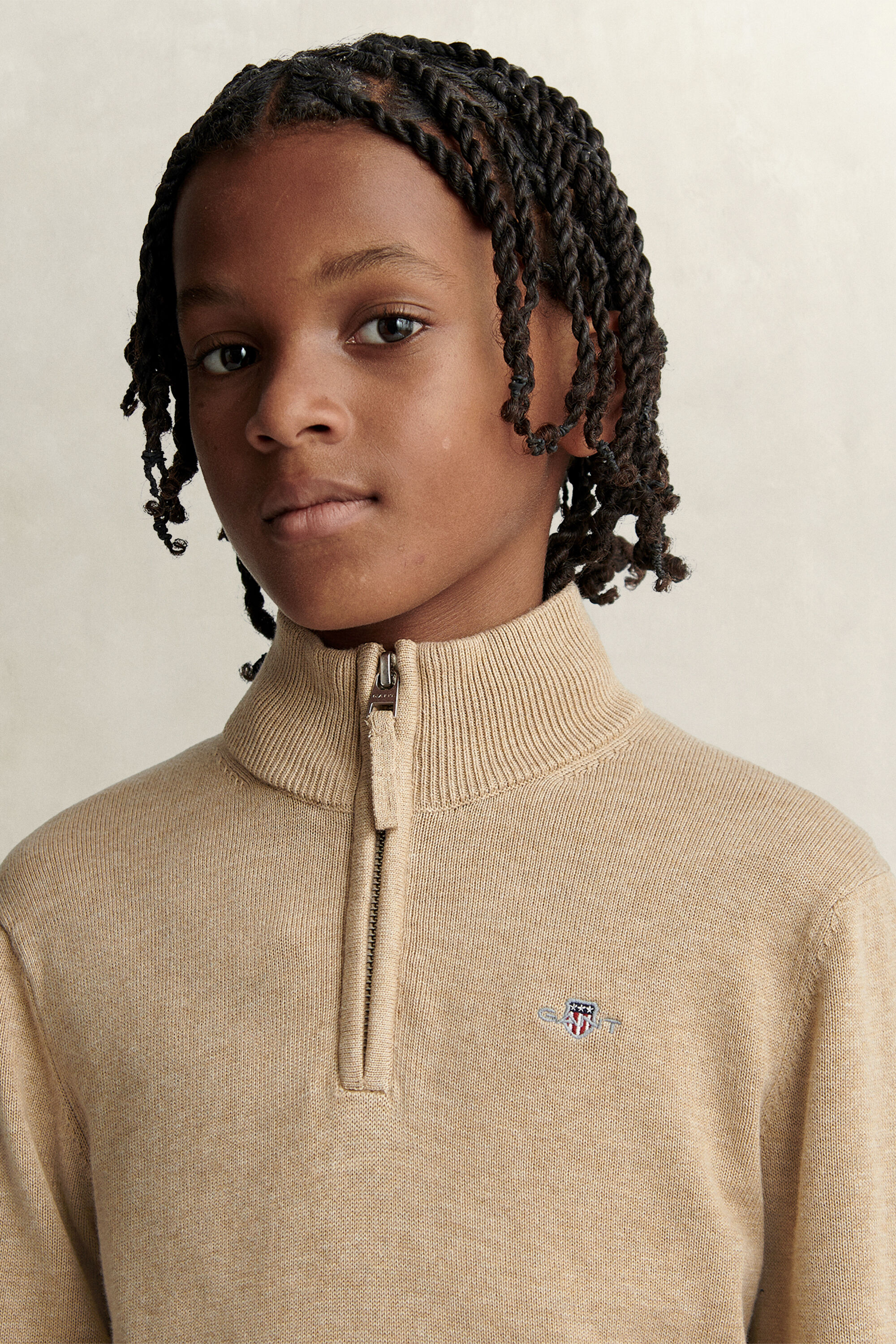 Teen Boys Shield Troyer