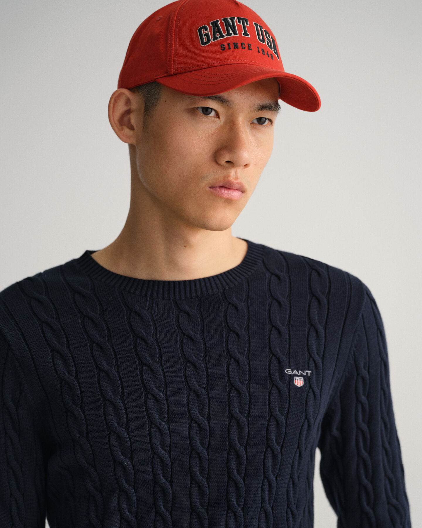 Rundhalspullover aus Baumwolle mit Zopfmuster