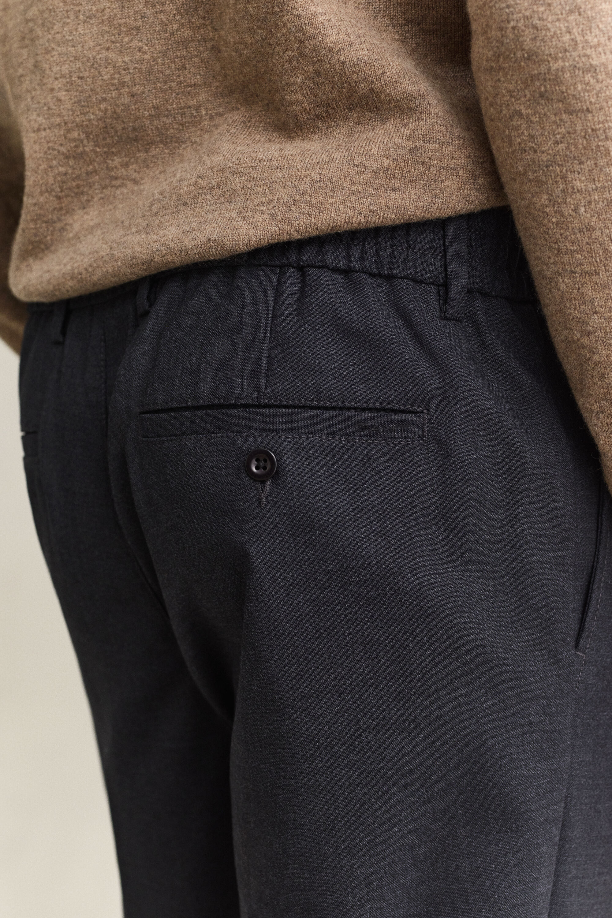 Wollhose im Tapered Fit