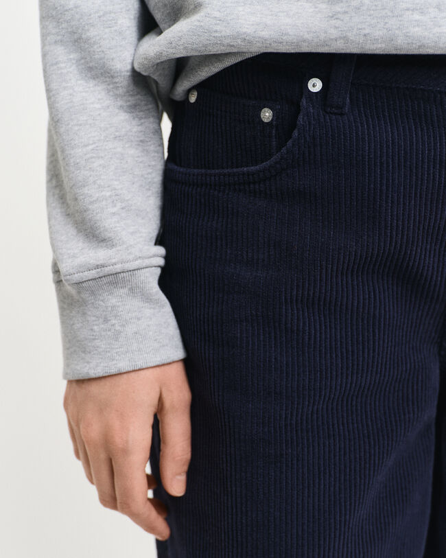 Relaxed Fit Cordjeans