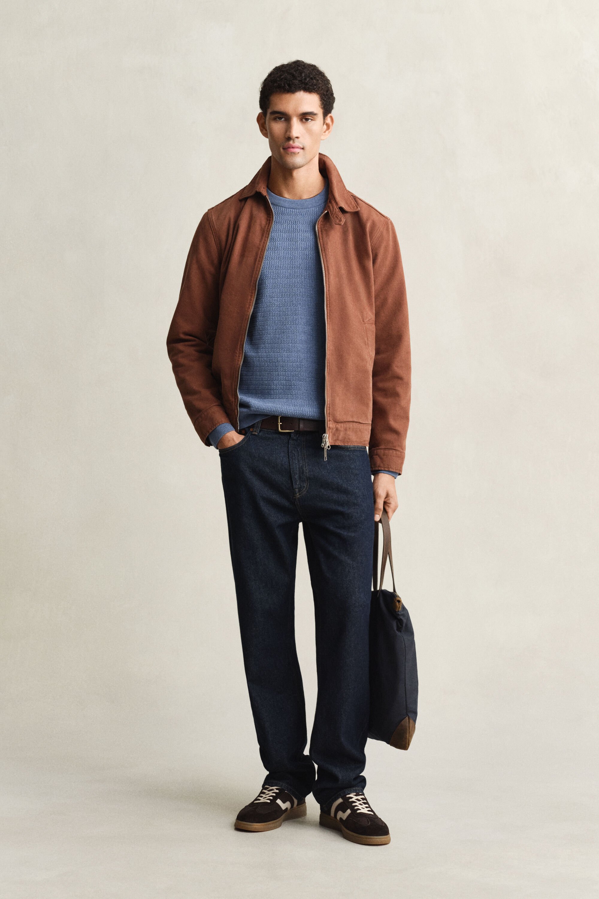 Maglia girocollo a mini trecce