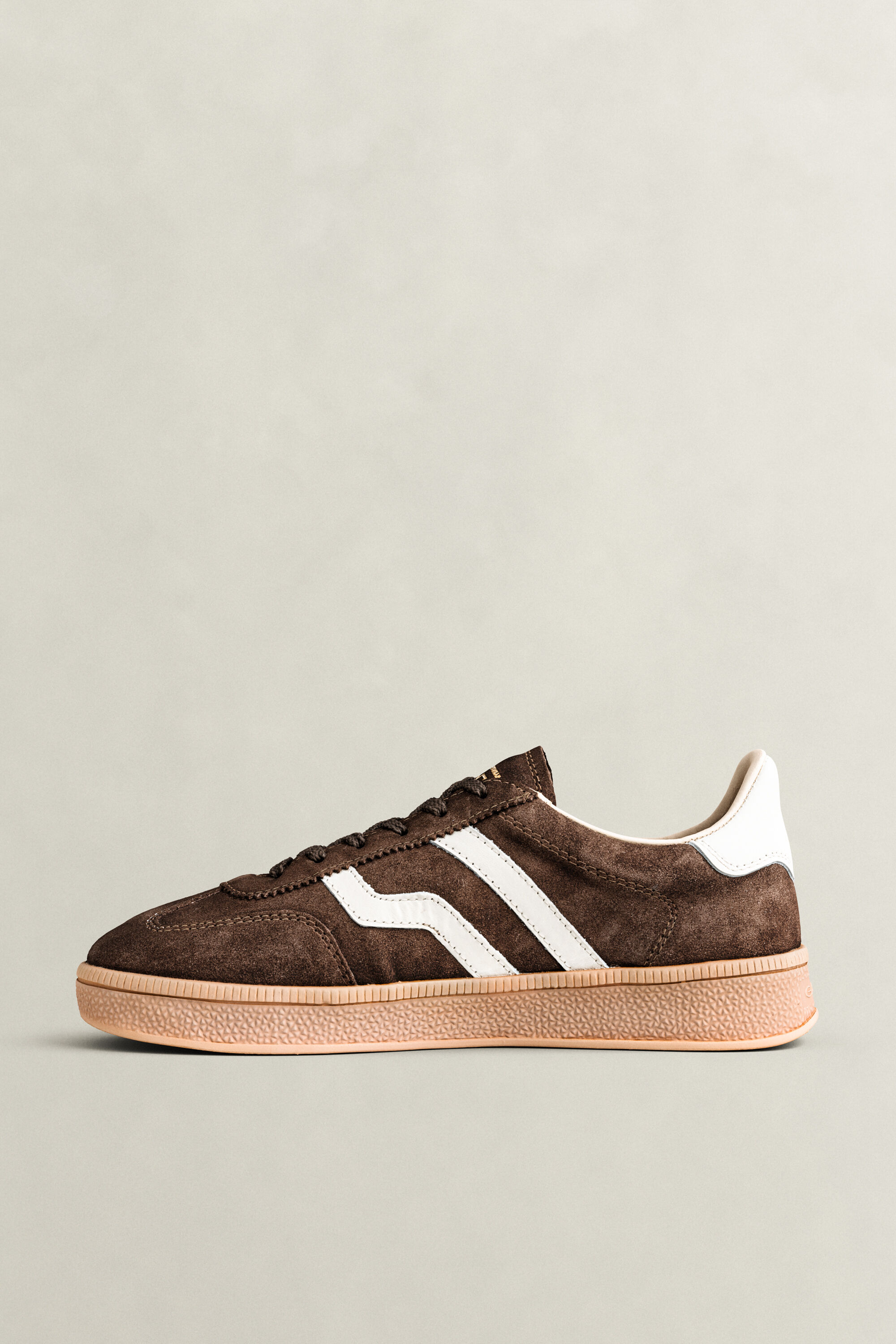 Baskets en daim Cuzima
