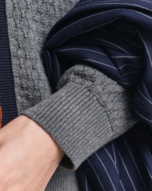 Kontrast Strickjacke aus strukturierter Baumwolle