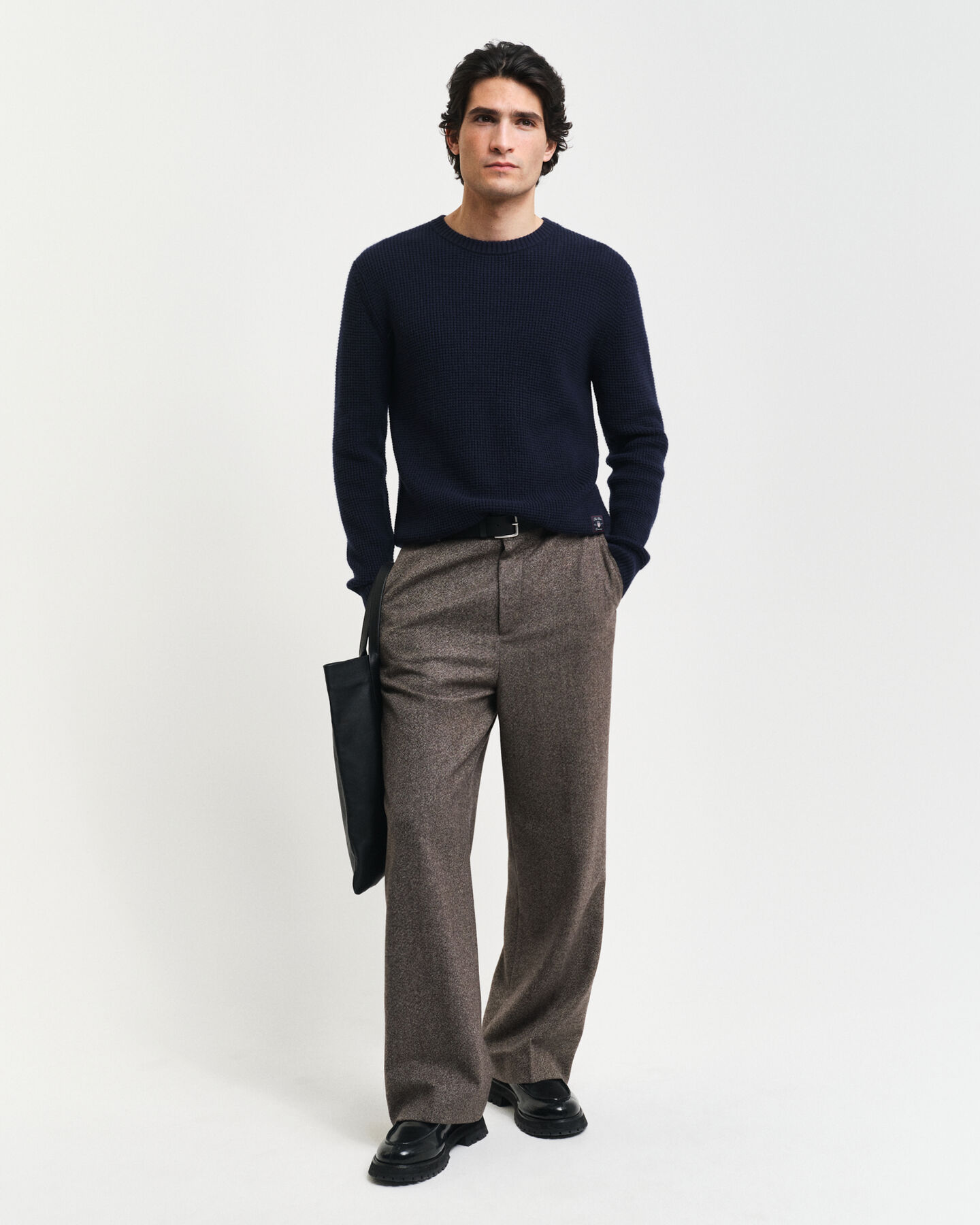 Rundhalspullover aus strukturiertem Wollgemisch