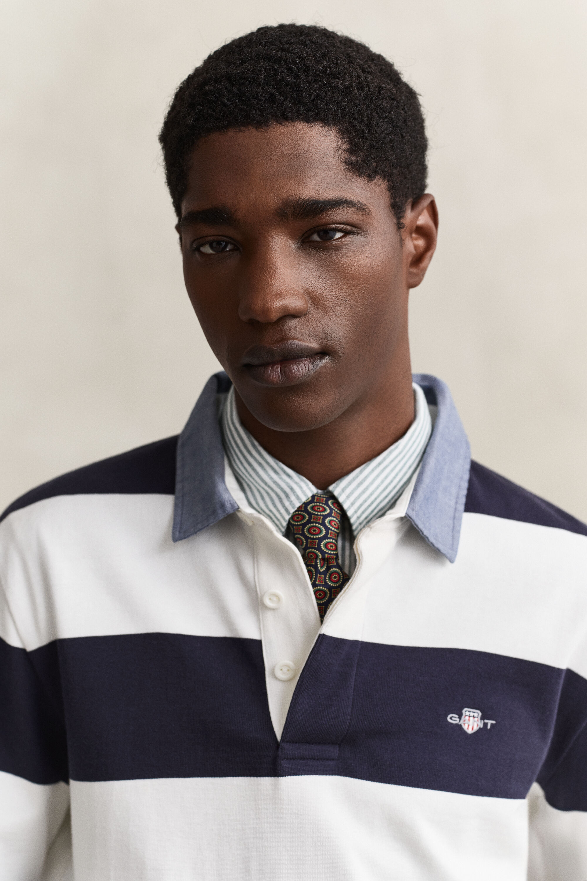 Gestreiftes Heavy Rugger mit Chambray-Kragen