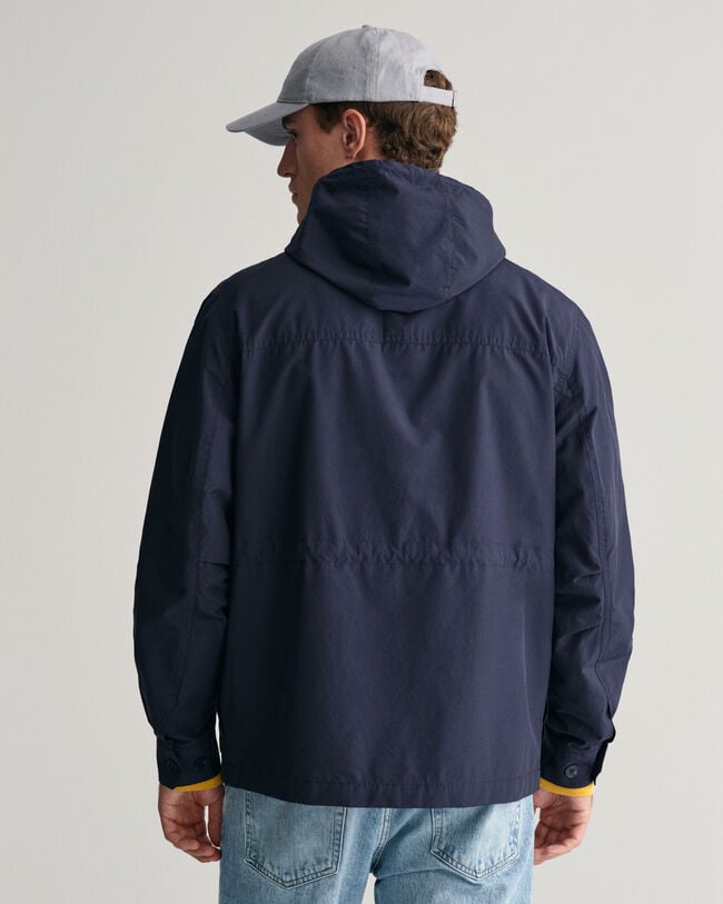 Mittellanger Parka