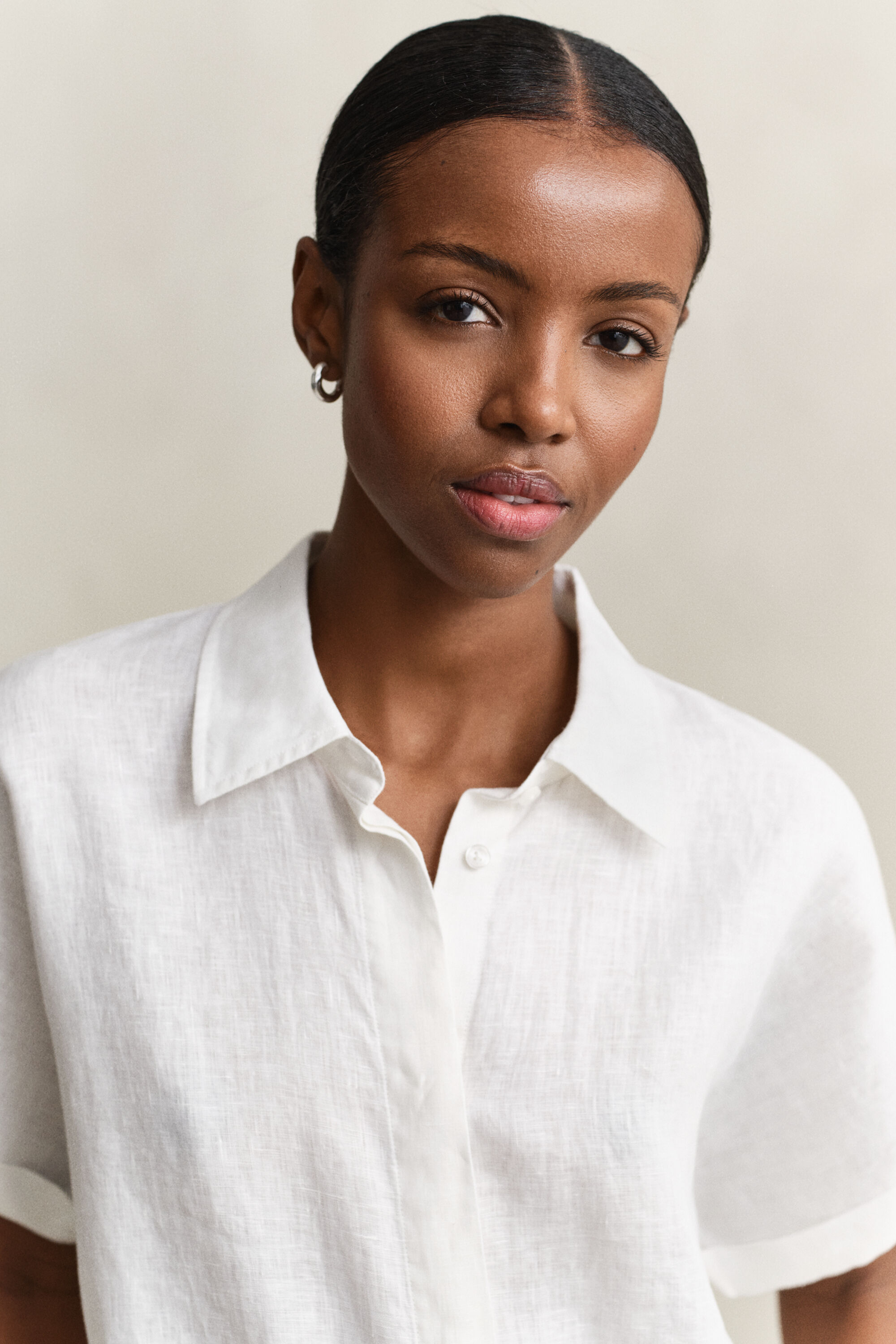 Leinenbluse mit Flügelärmeln