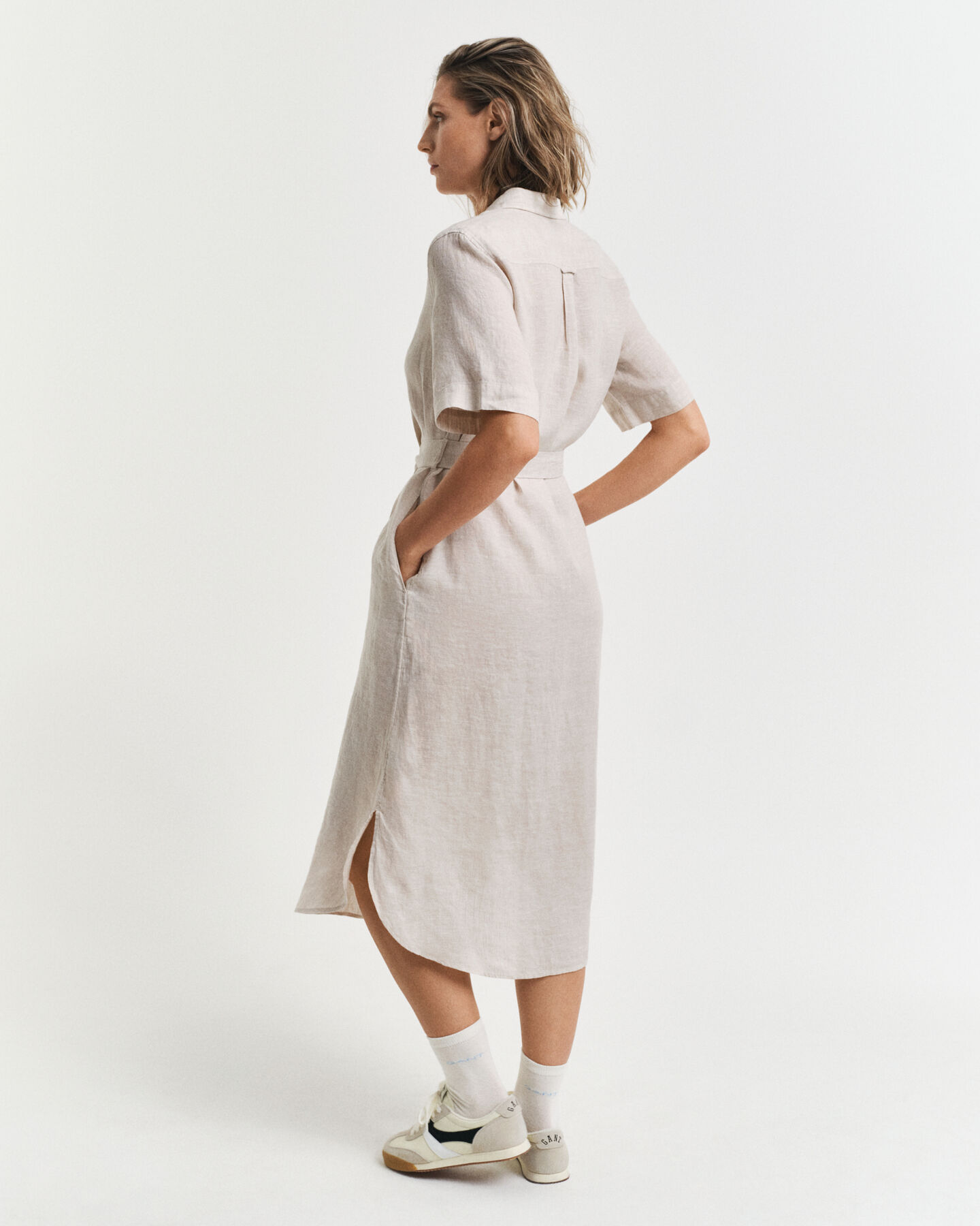 Kurz&auml;rmeliges Hemdblusenkleid aus Leinen