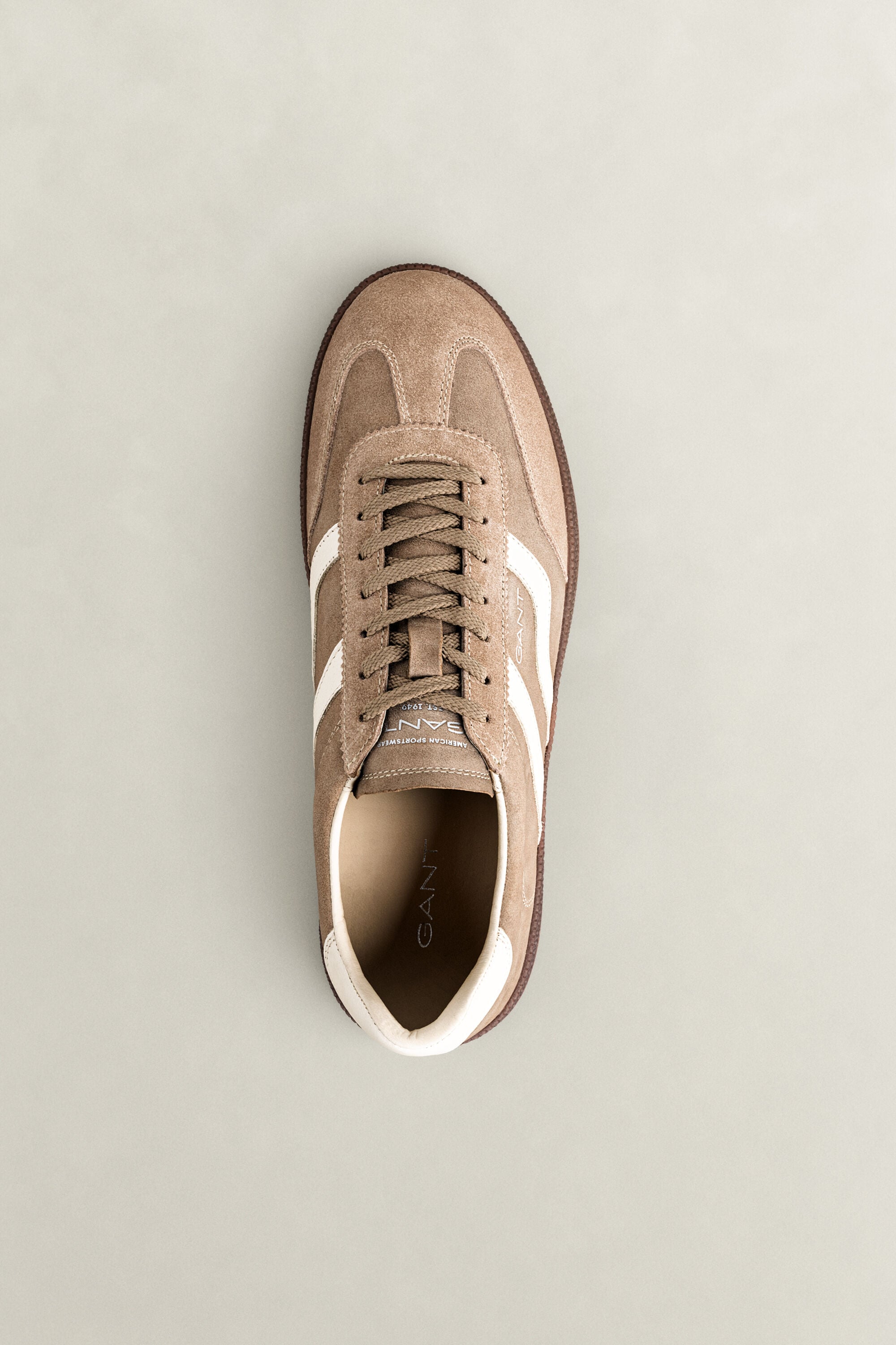 Cuzmo Sneaker aus Veloursleder