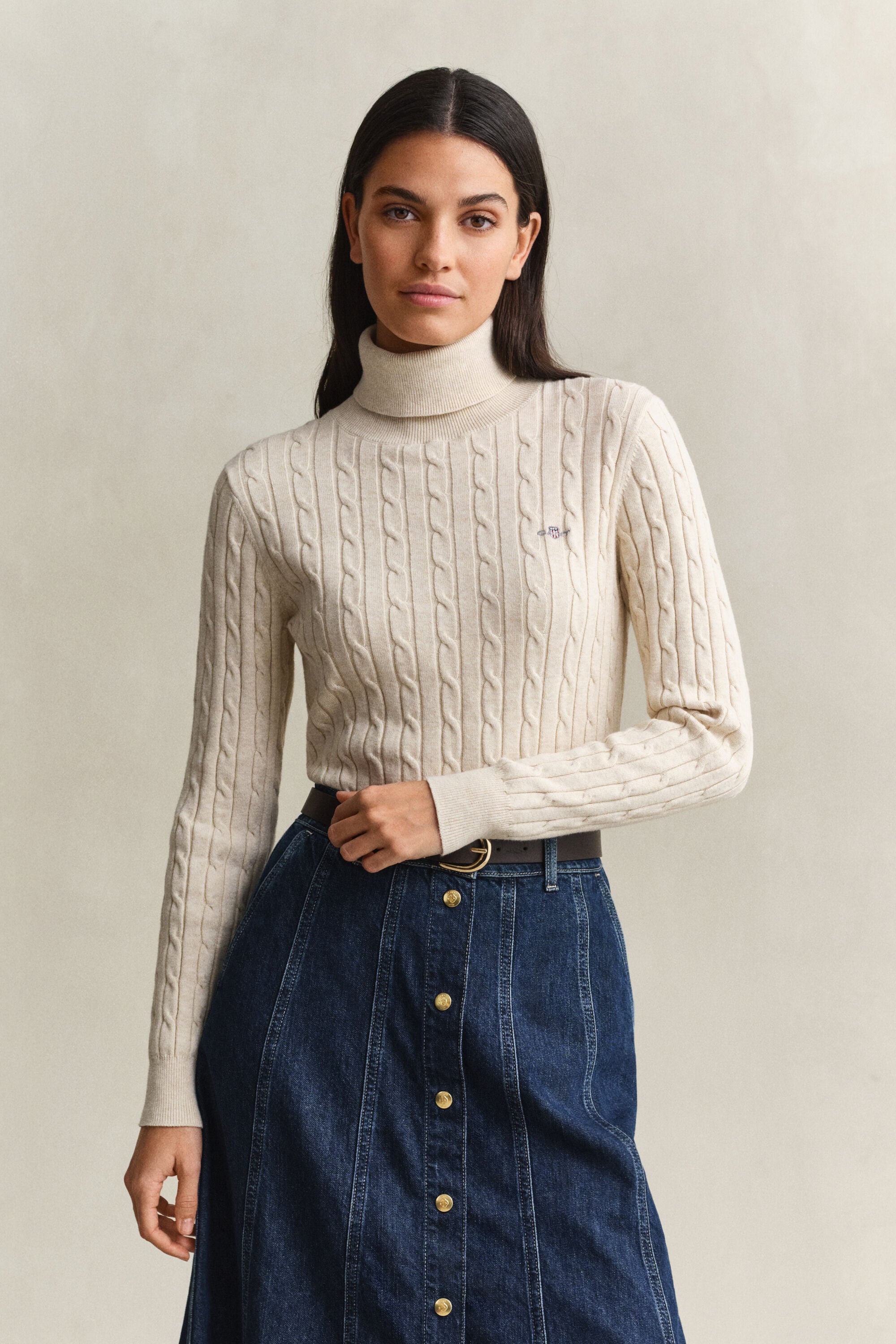 Pull col roulé en maille de coton stretch à torsades