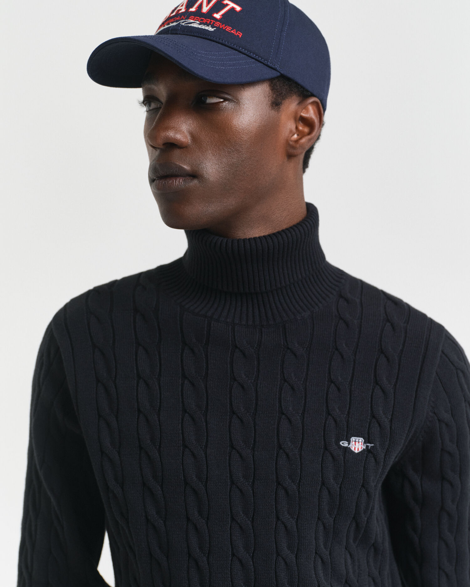 Pull col roulé en maille torsadée de coton