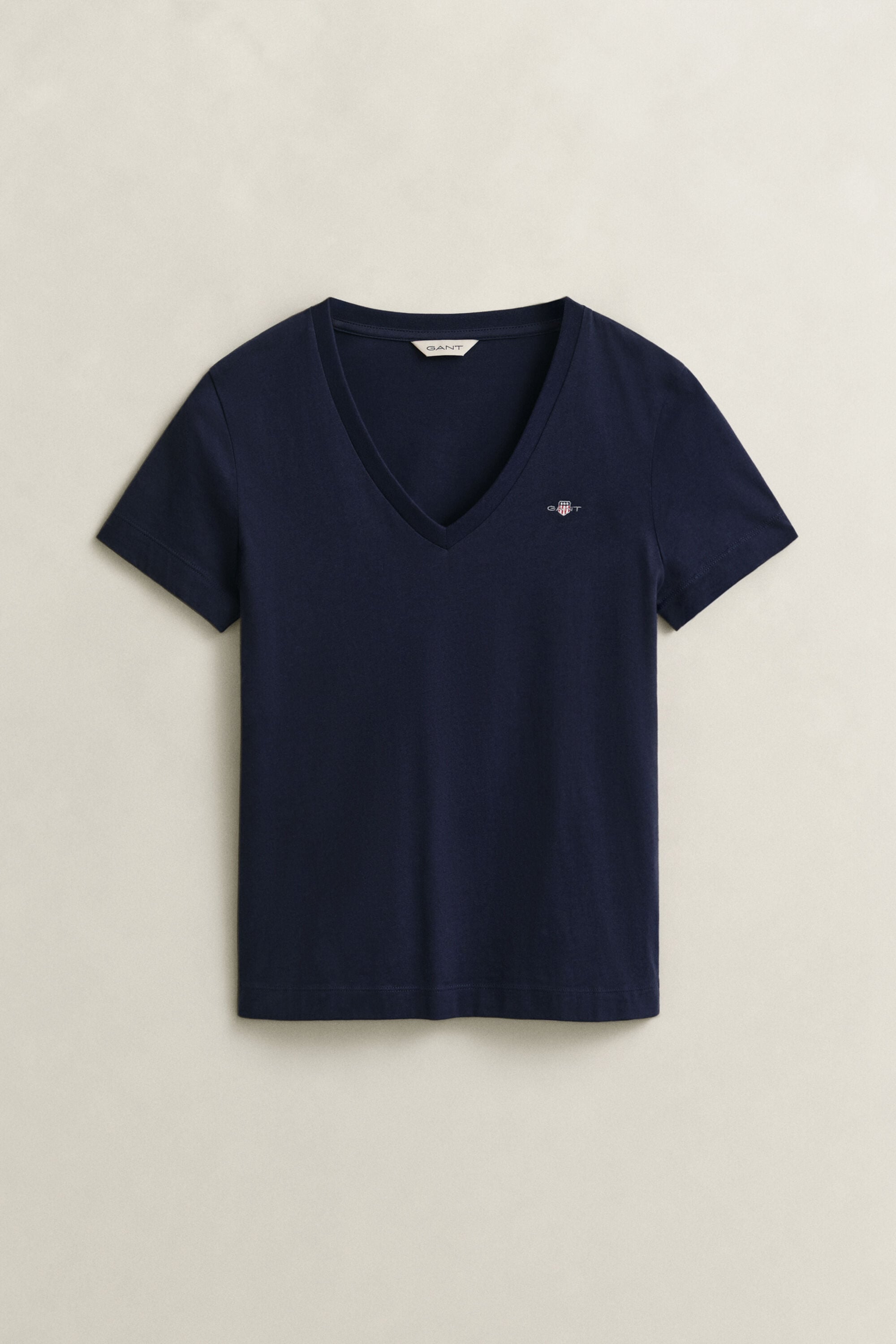 T-shirt Shield con scollo a V
