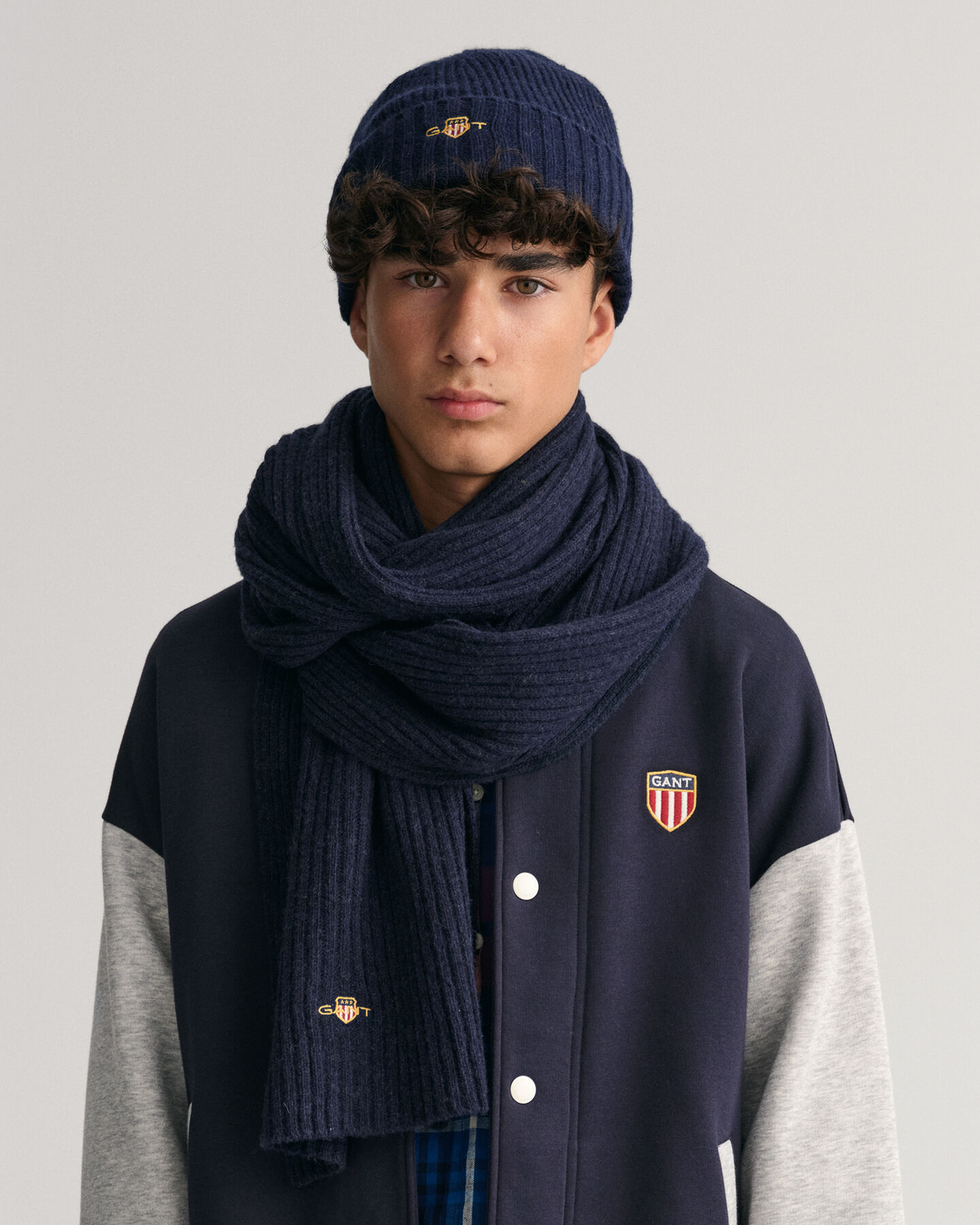 Teens Beanie und Schal in Geschenkbox