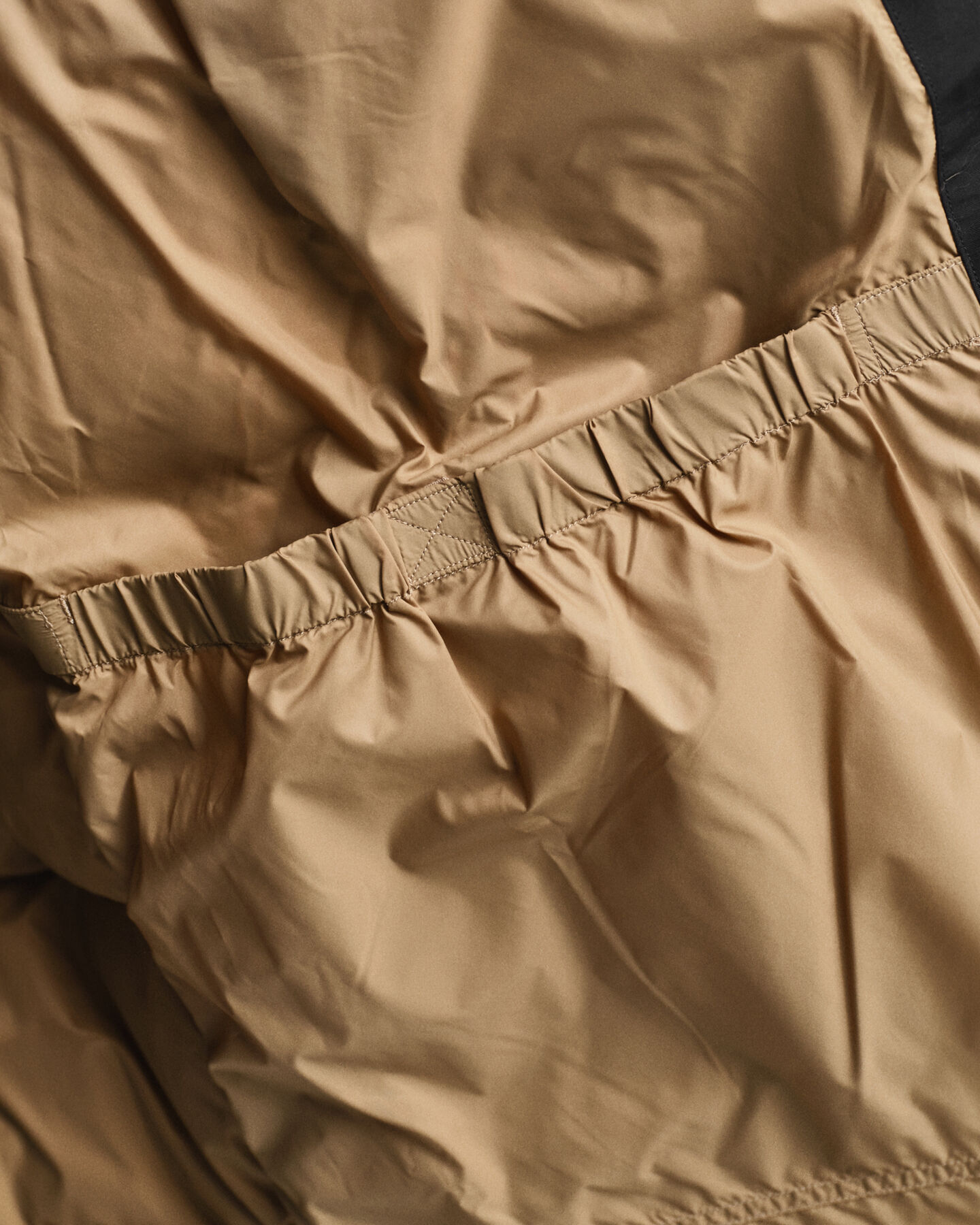 Heavy Mittellange Daunenjacke