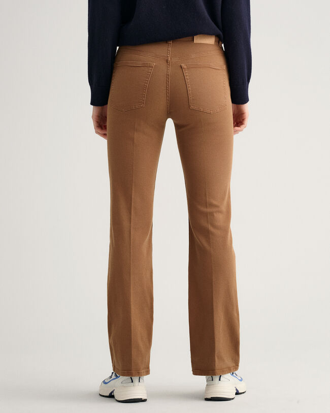 Color Jeans mit ausgestelltem Bein