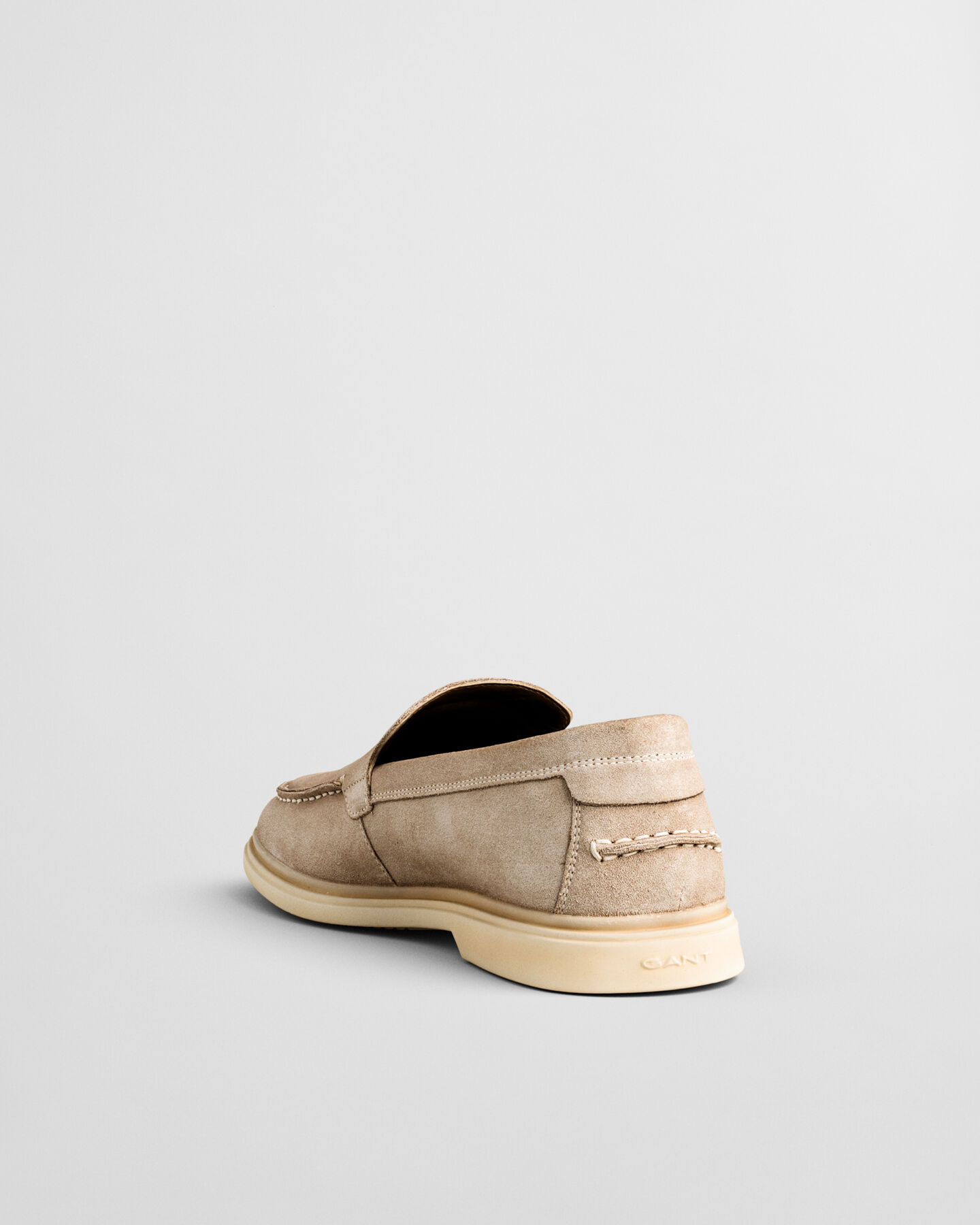 Boery Loafer aus Veloursleder