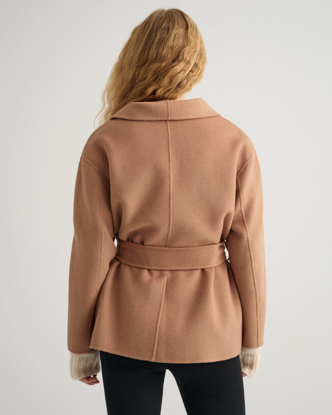 Handgenähter Blazer mit Gürtel