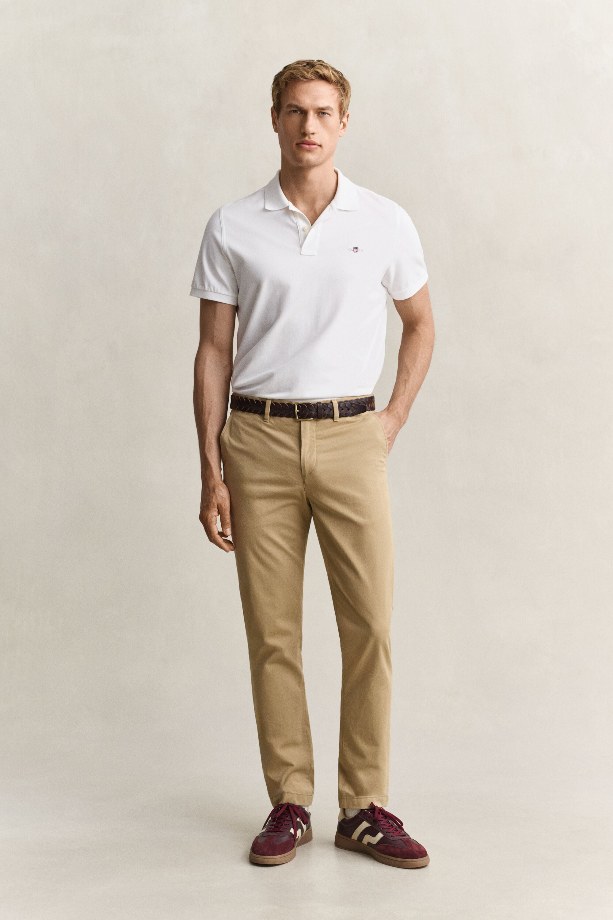 Pantalon chino classique coupe slim